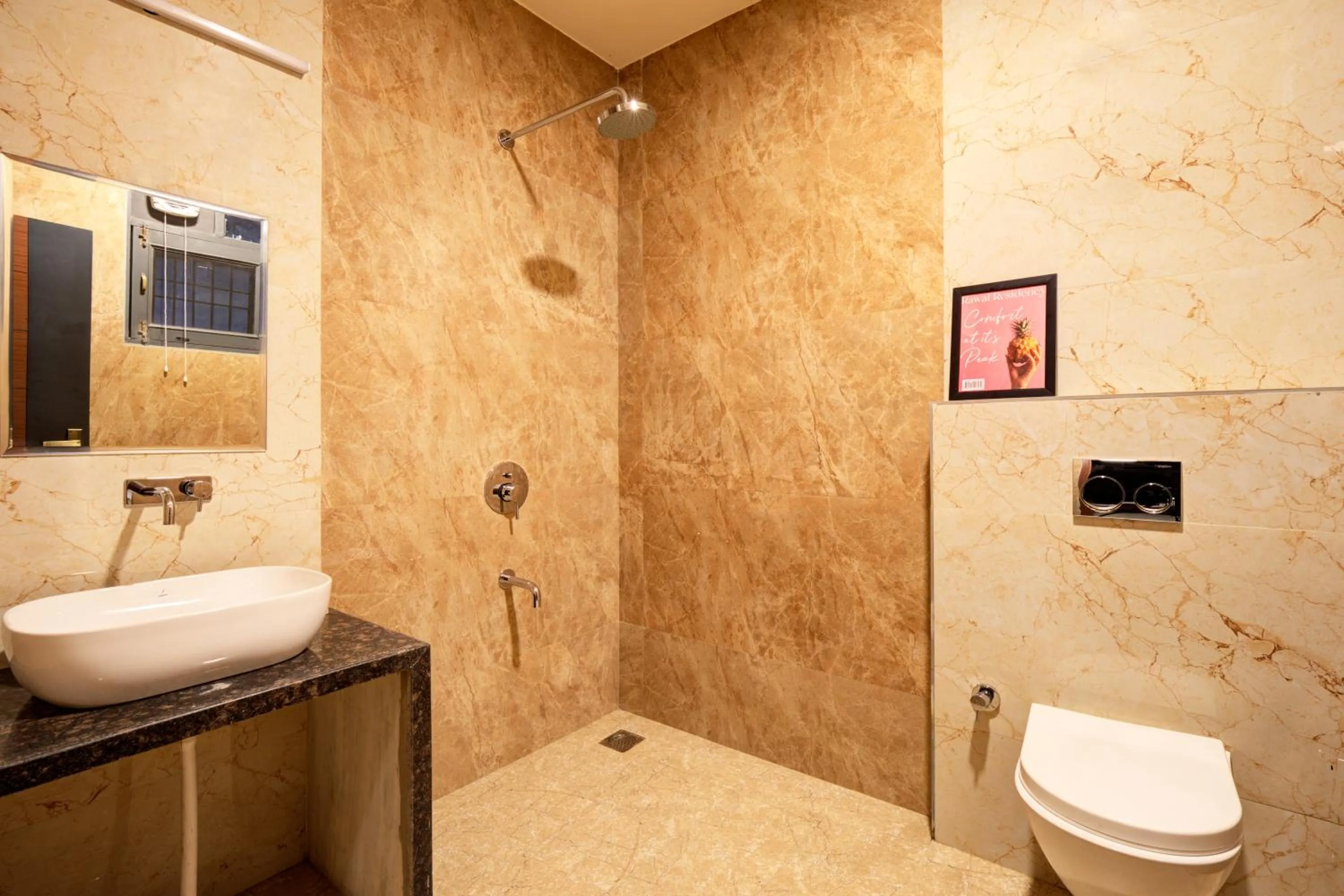 Bathroom in Royal Rawal - Luxury Boutique Hotel