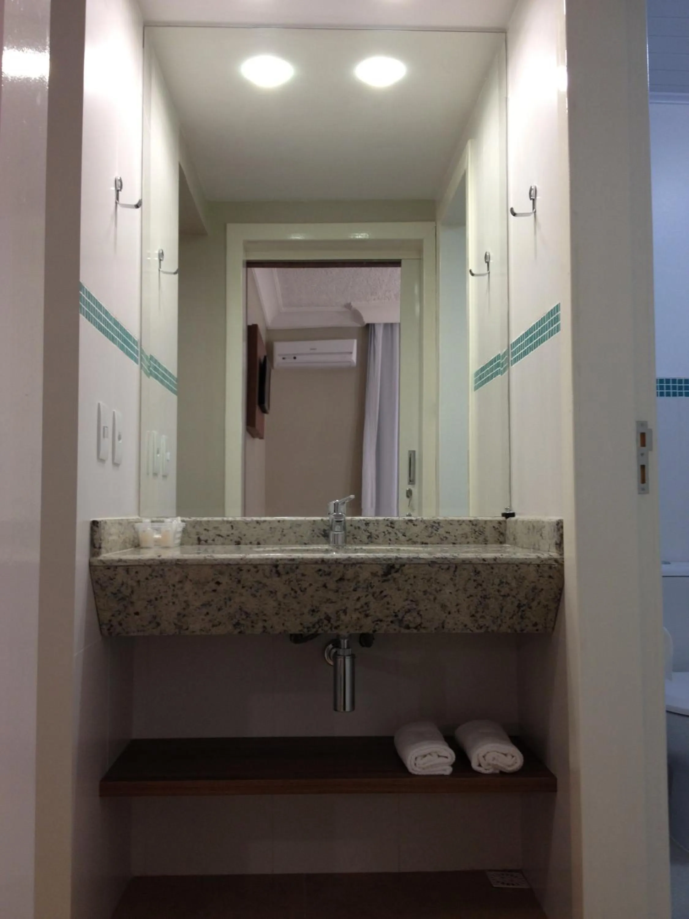 Bathroom in Hotel Alvorada