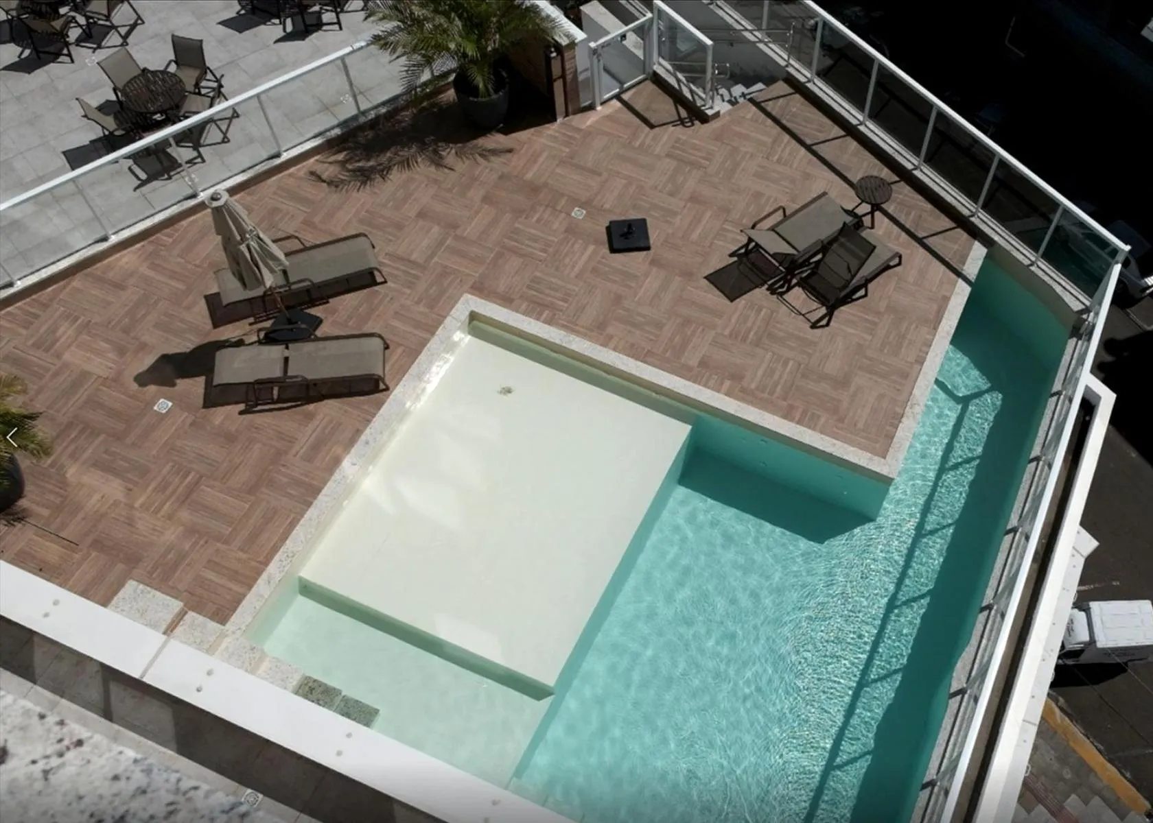 Pool view in Hotel Alvorada