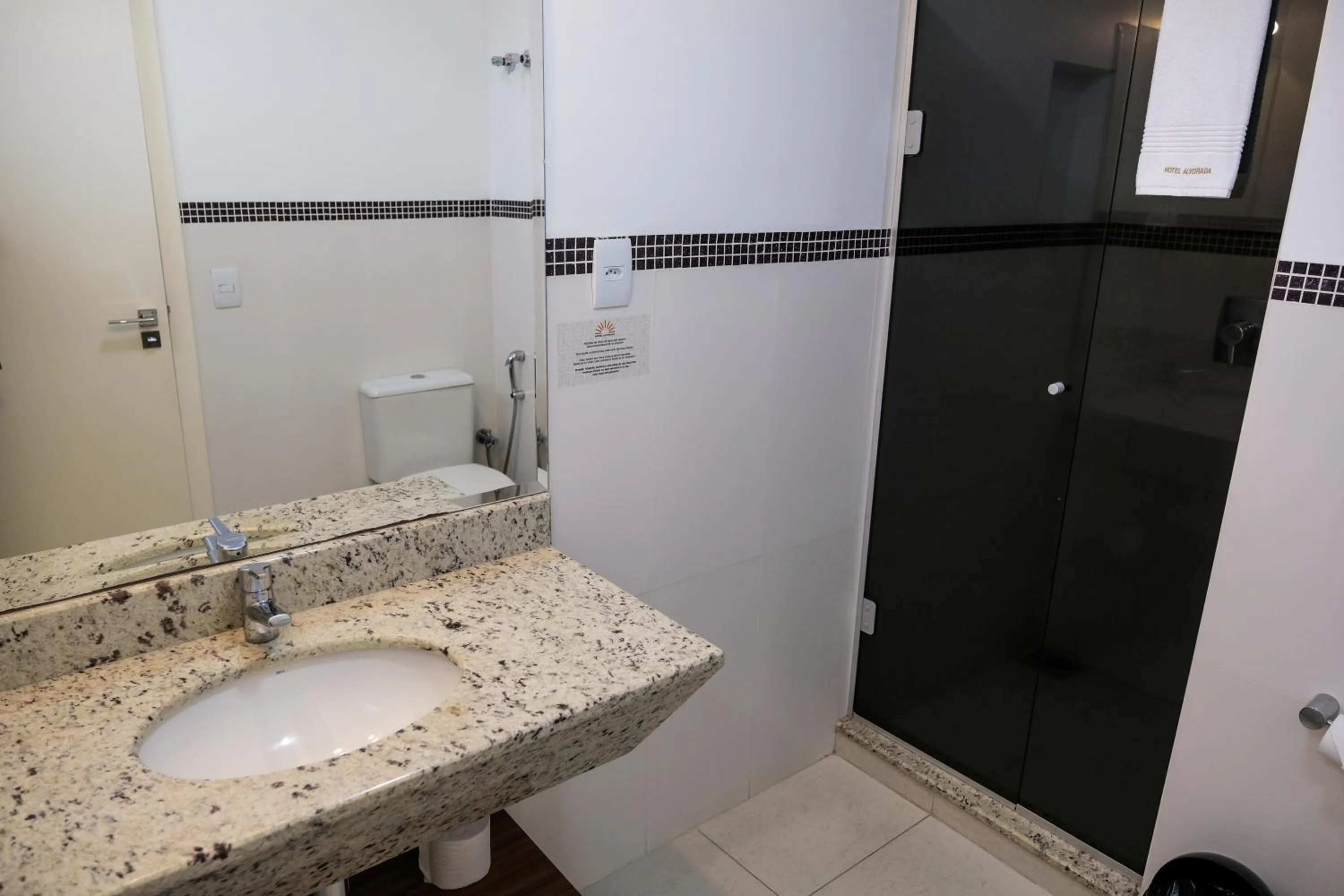 Bathroom in Hotel Alvorada
