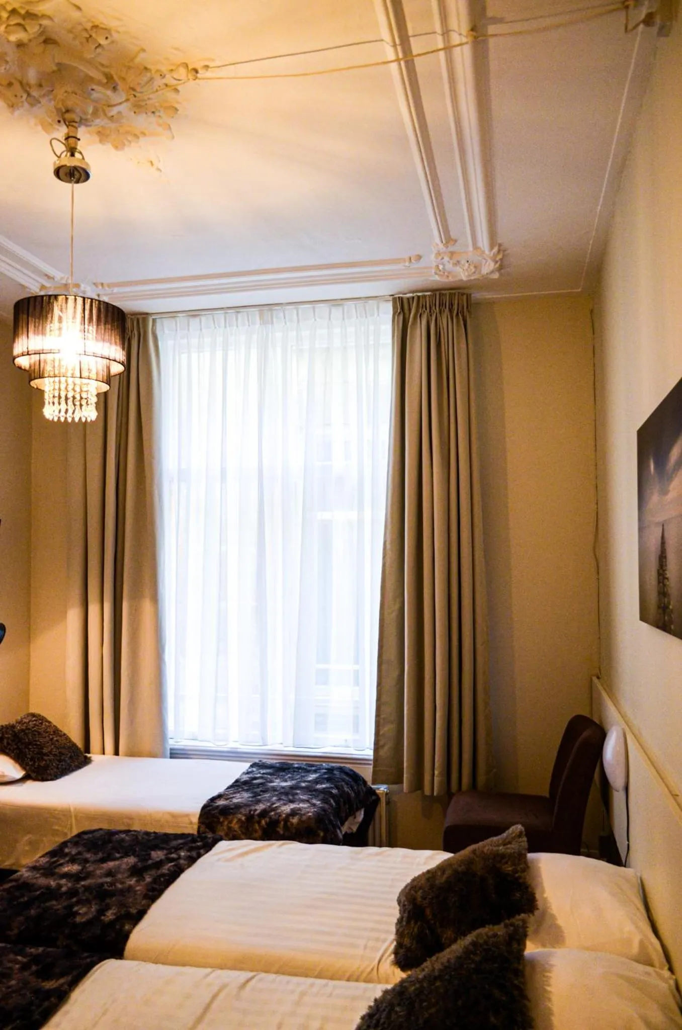 Bed in Family Hotel Kooyk