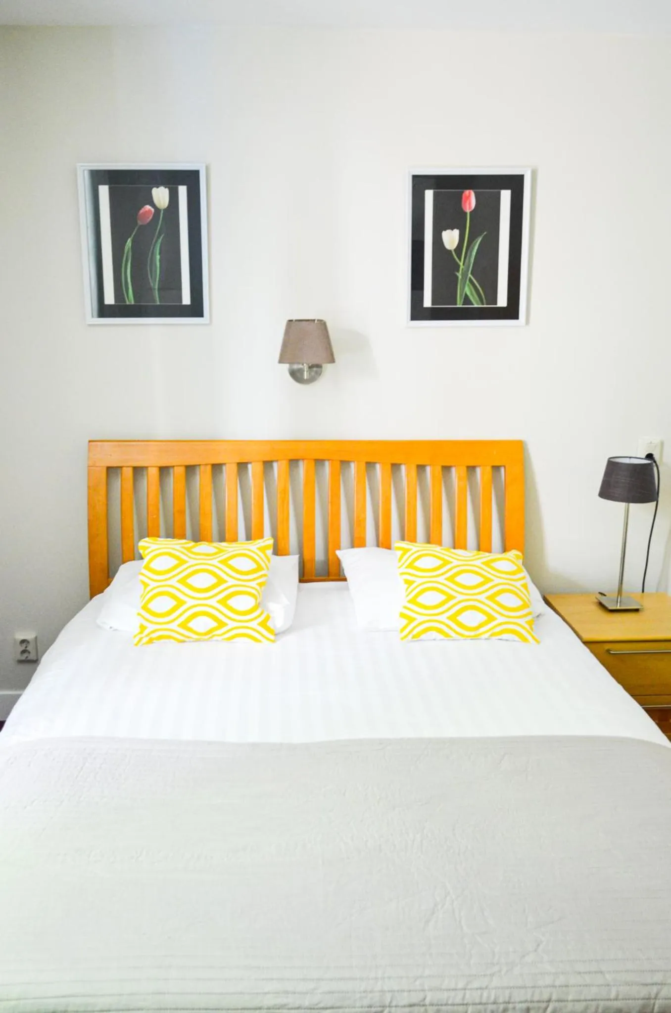 Bed in Family Hotel Kooyk