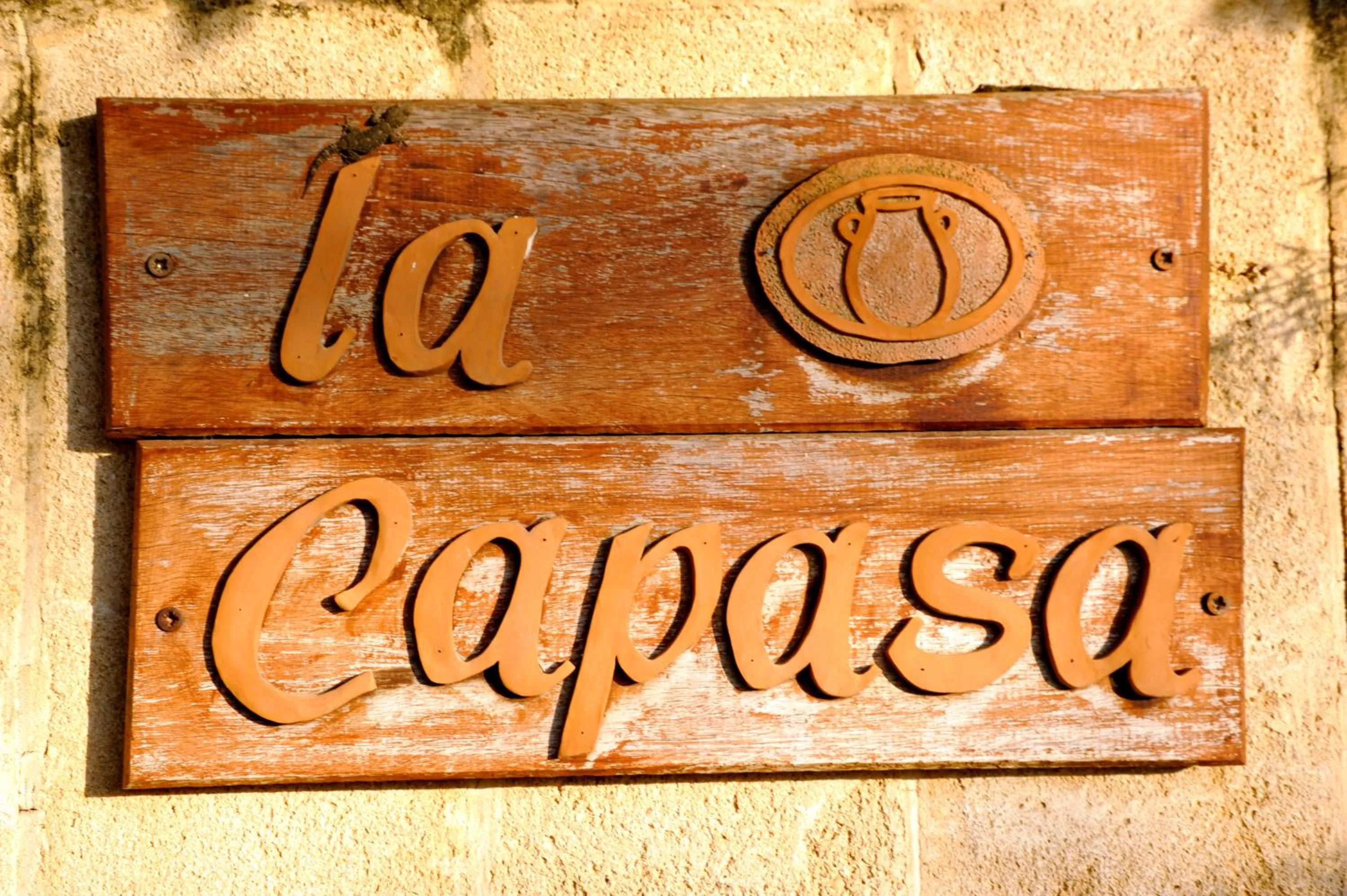 Property logo or sign in La Capasa B&B