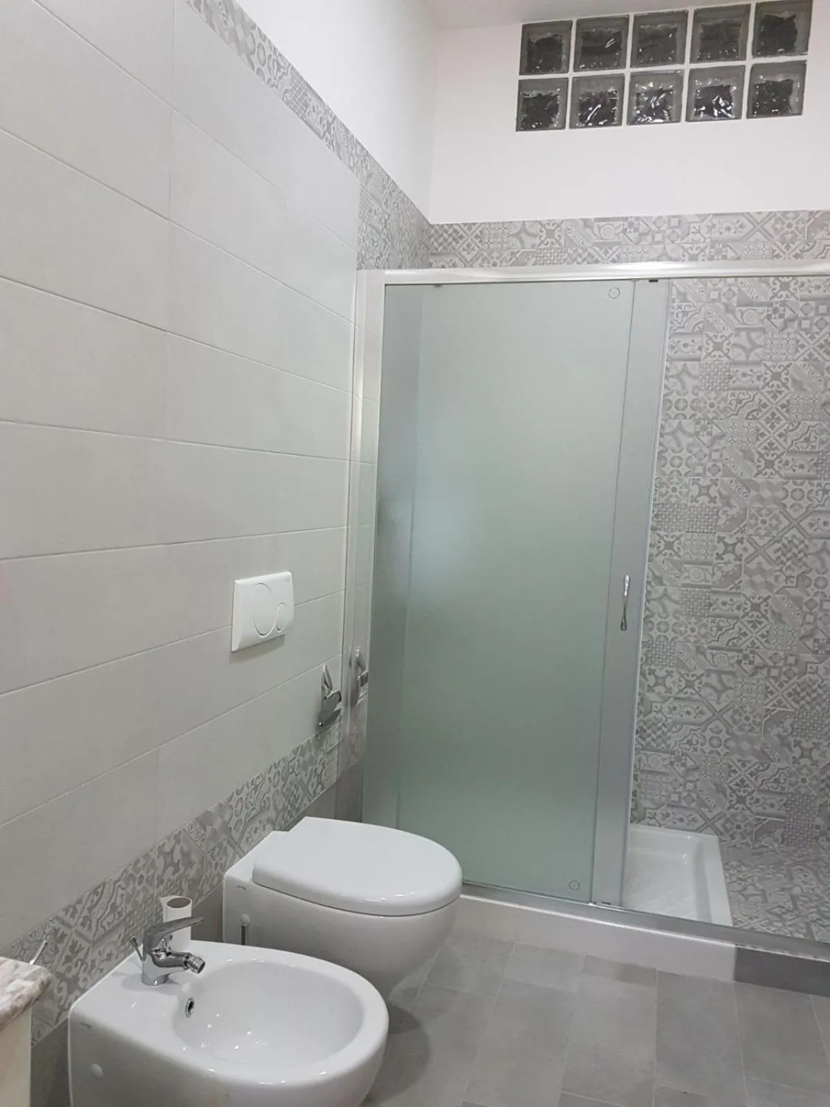 Shower in La Capasa B&B