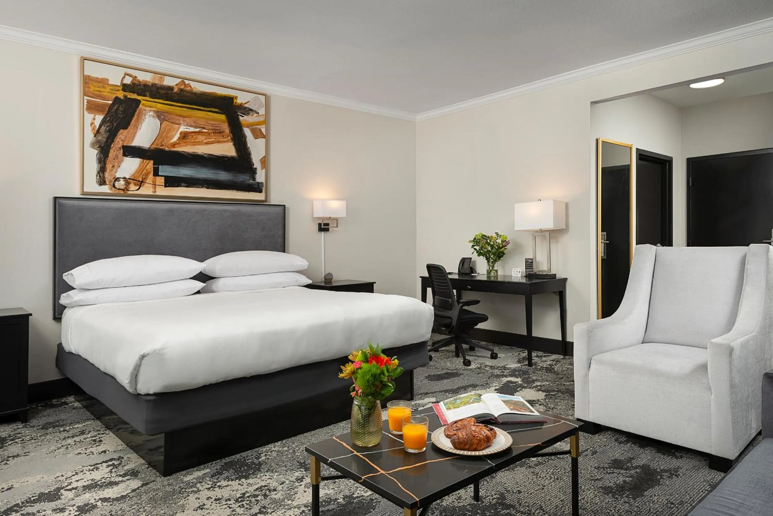 Bed in Champions Club and Hotel, Houston Westchase