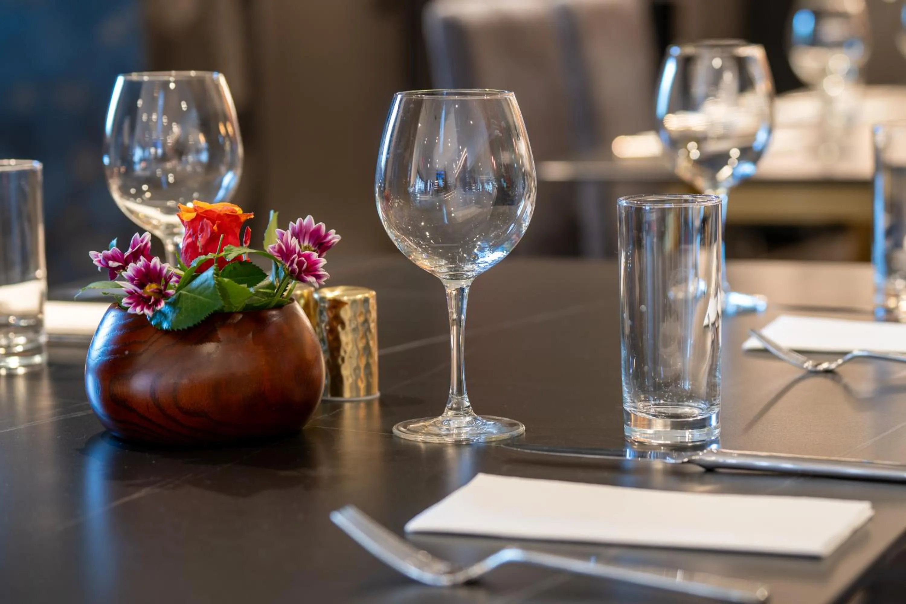 Restaurant/places to eat in Champions Club and Hotel, Houston Westchase