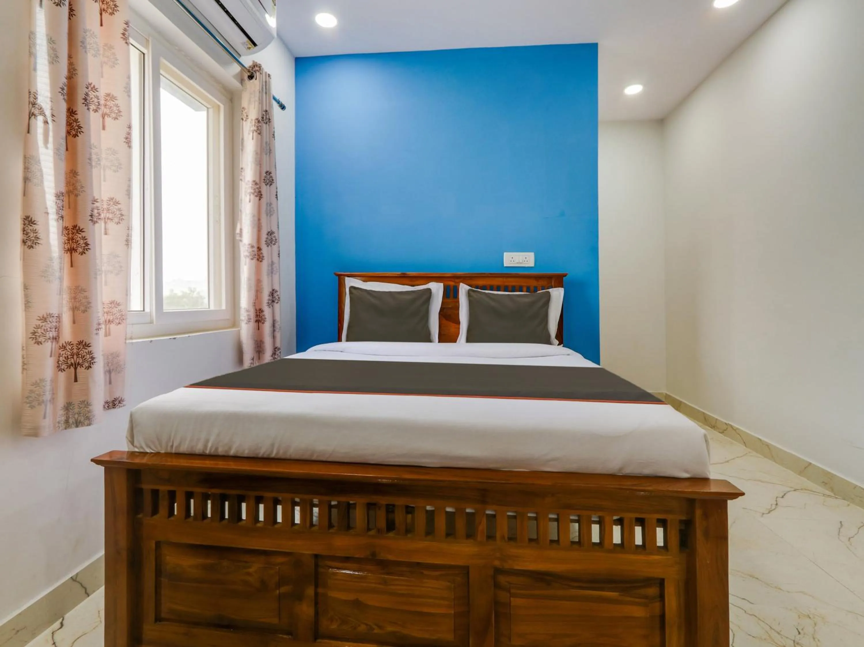 Bedroom in Hotel O SR Grand