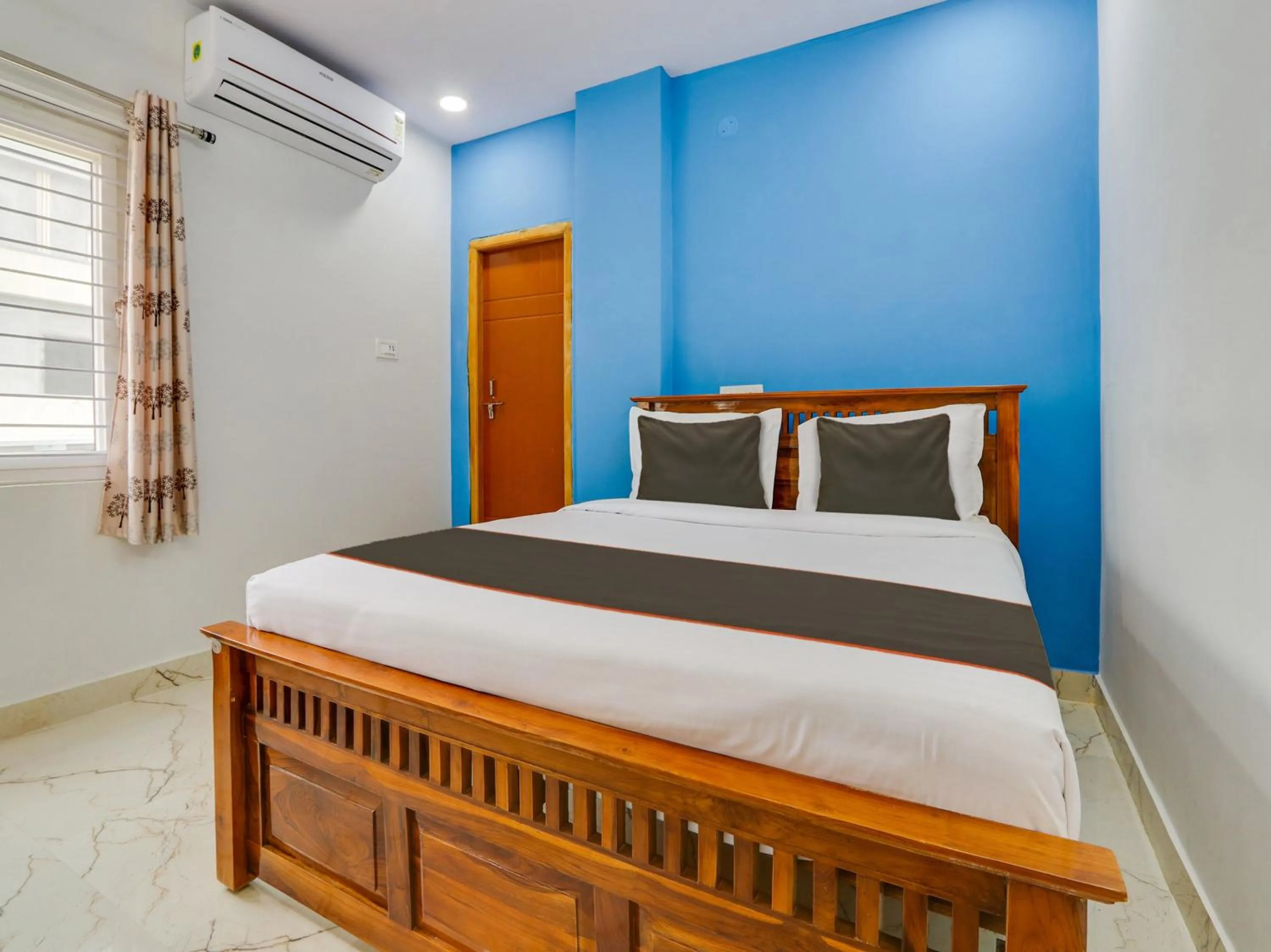 Bedroom in Hotel O SR Grand