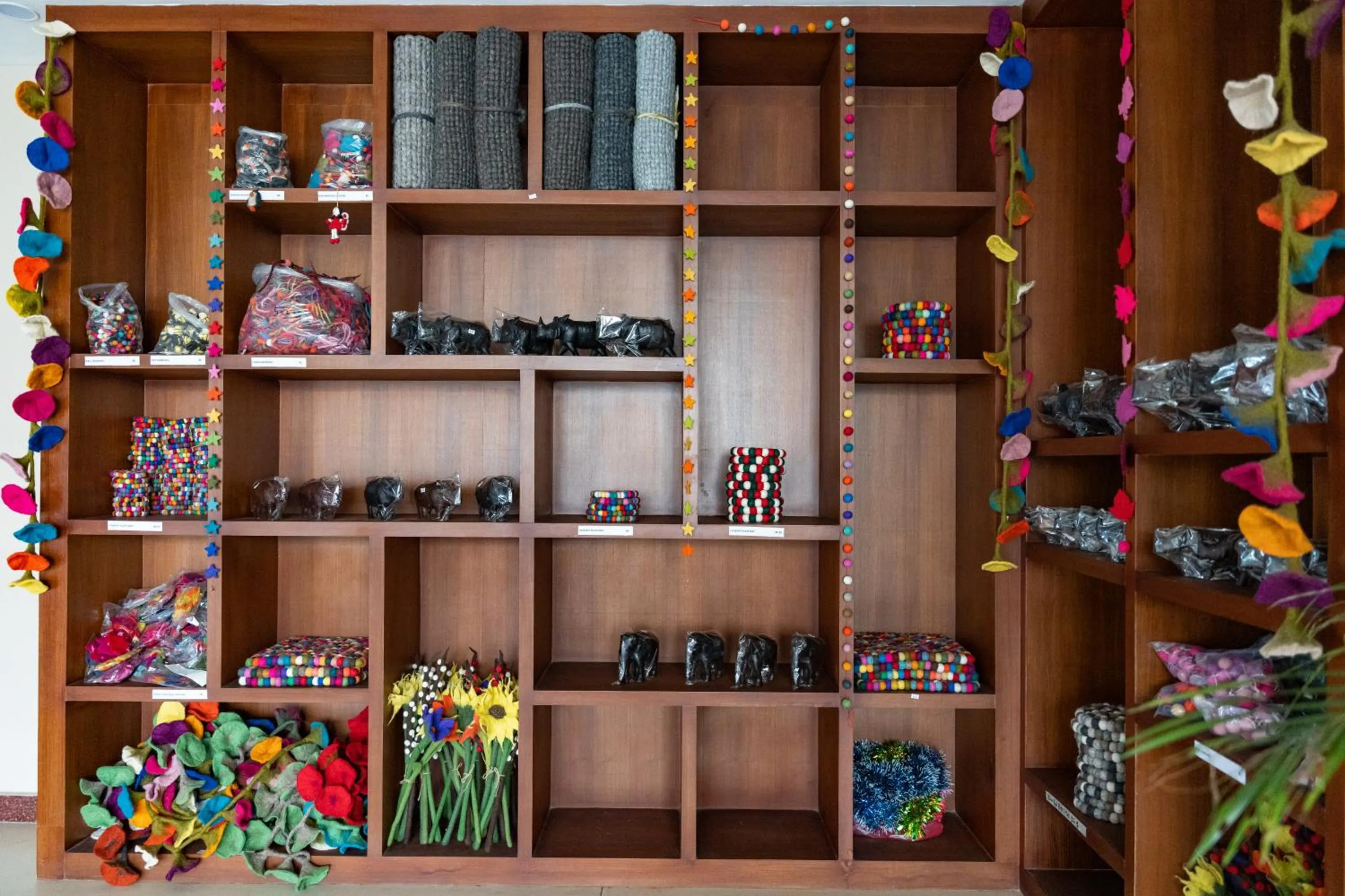 Decorative detail in River Bank Jungle Resort, Chitwan