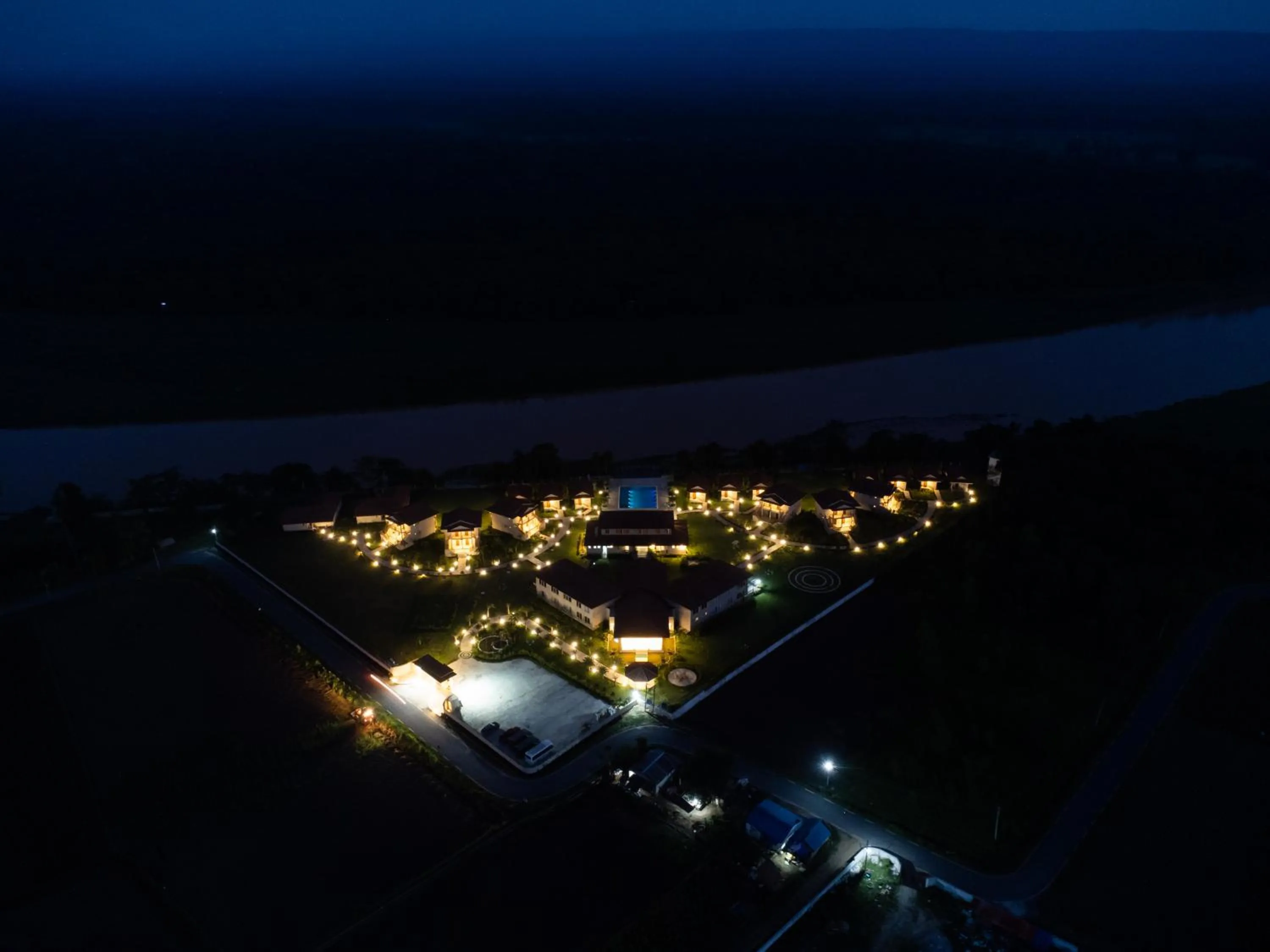 Property building in River Bank Jungle Resort, Chitwan