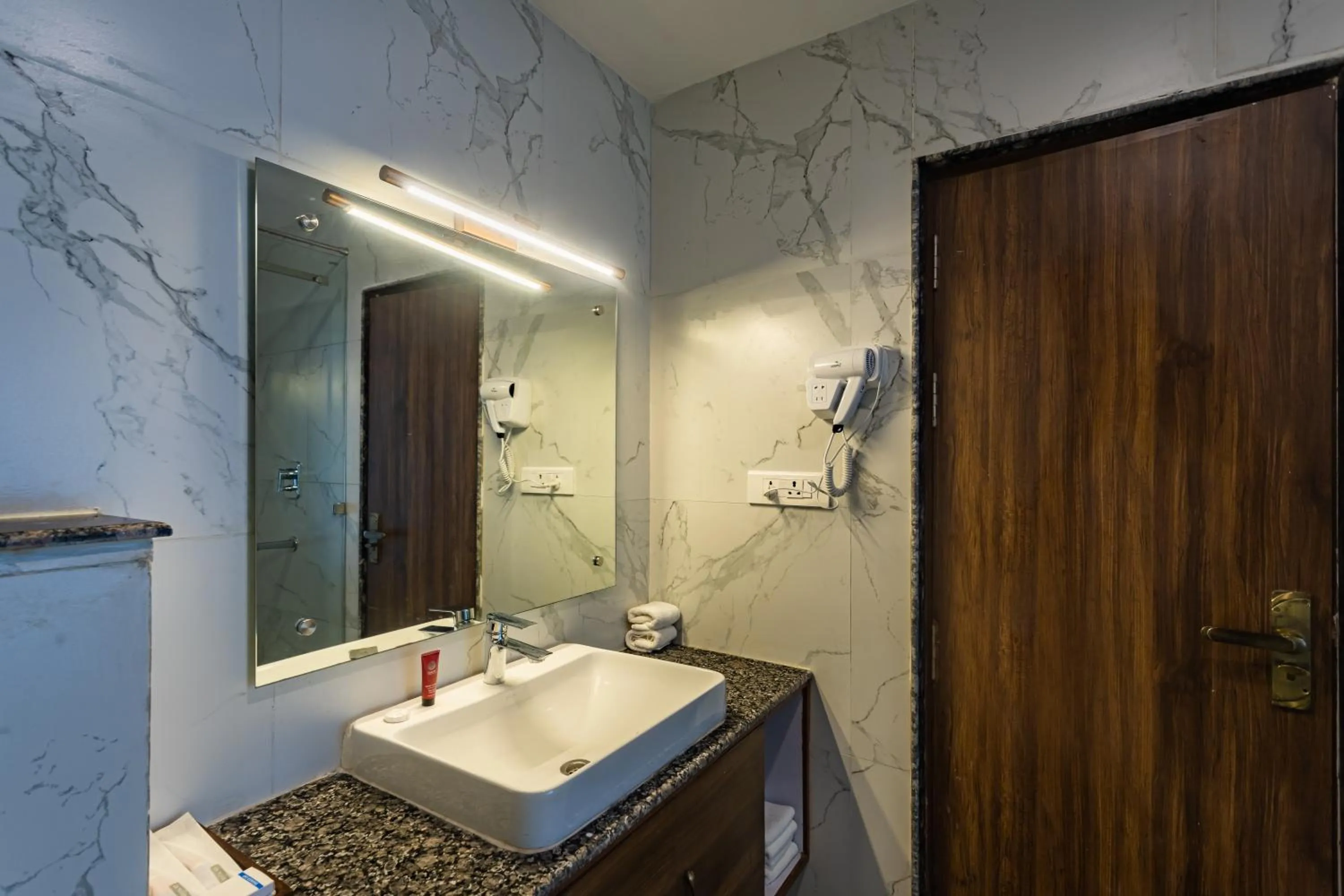 Bathroom in River Bank Jungle Resort, Chitwan