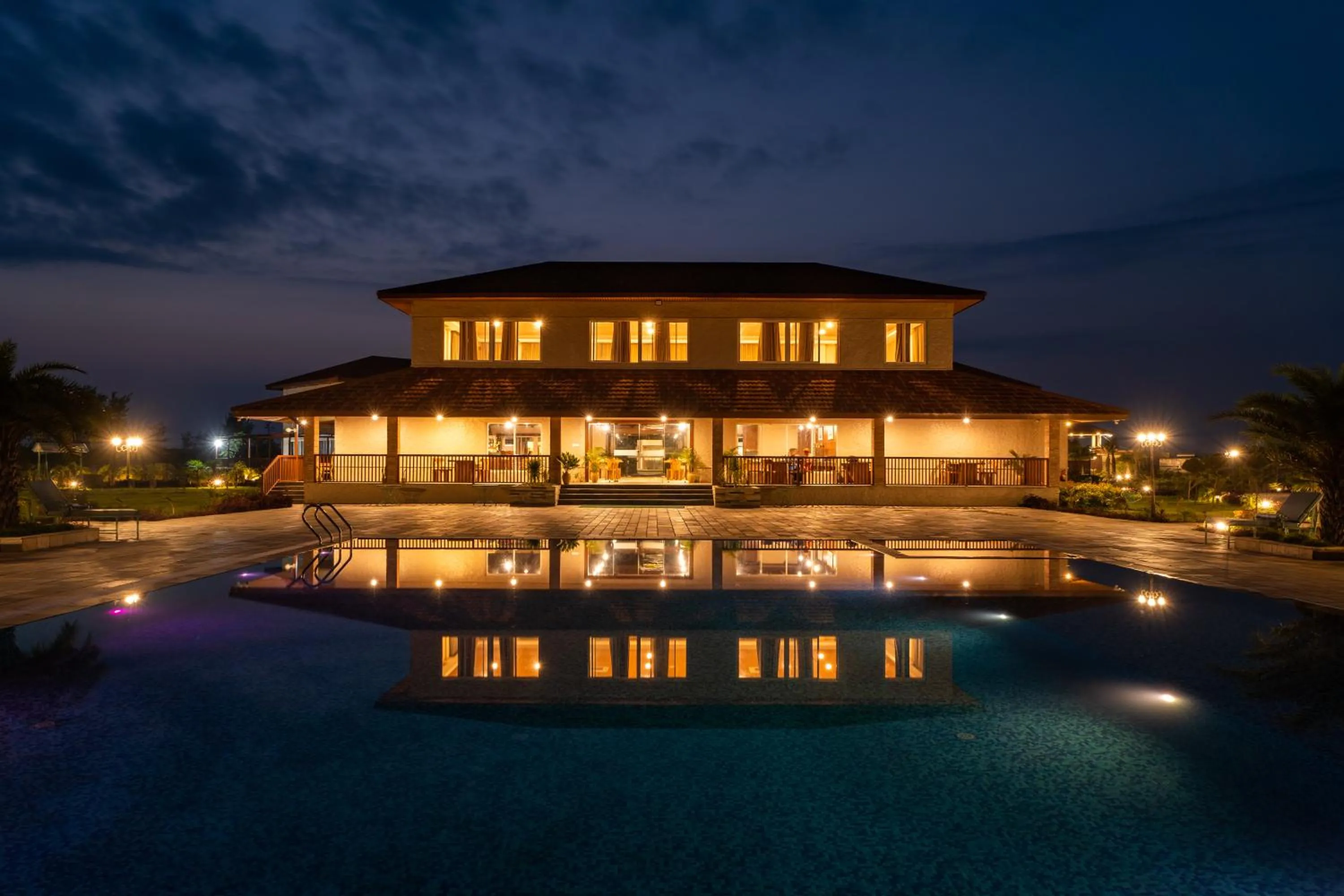 Property building in River Bank Jungle Resort, Chitwan