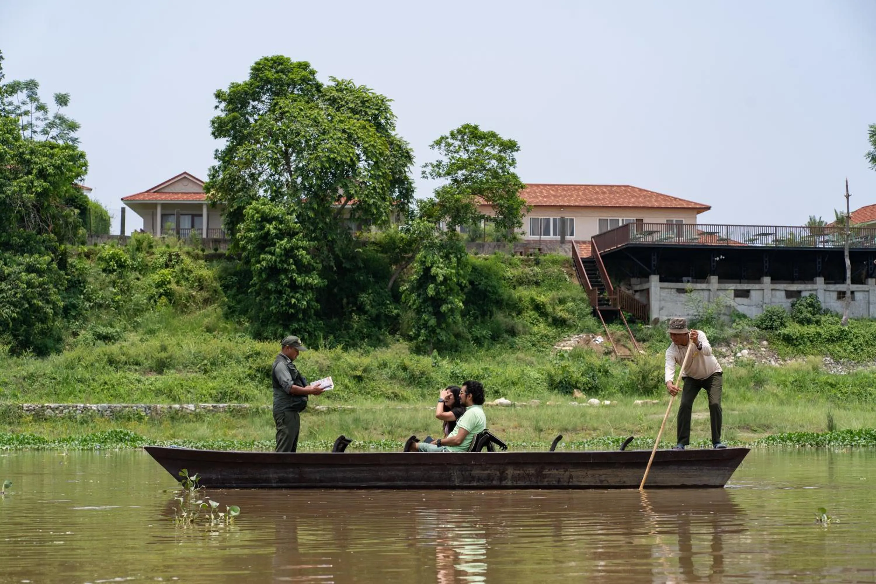 Spring in River Bank Jungle Resort, Chitwan