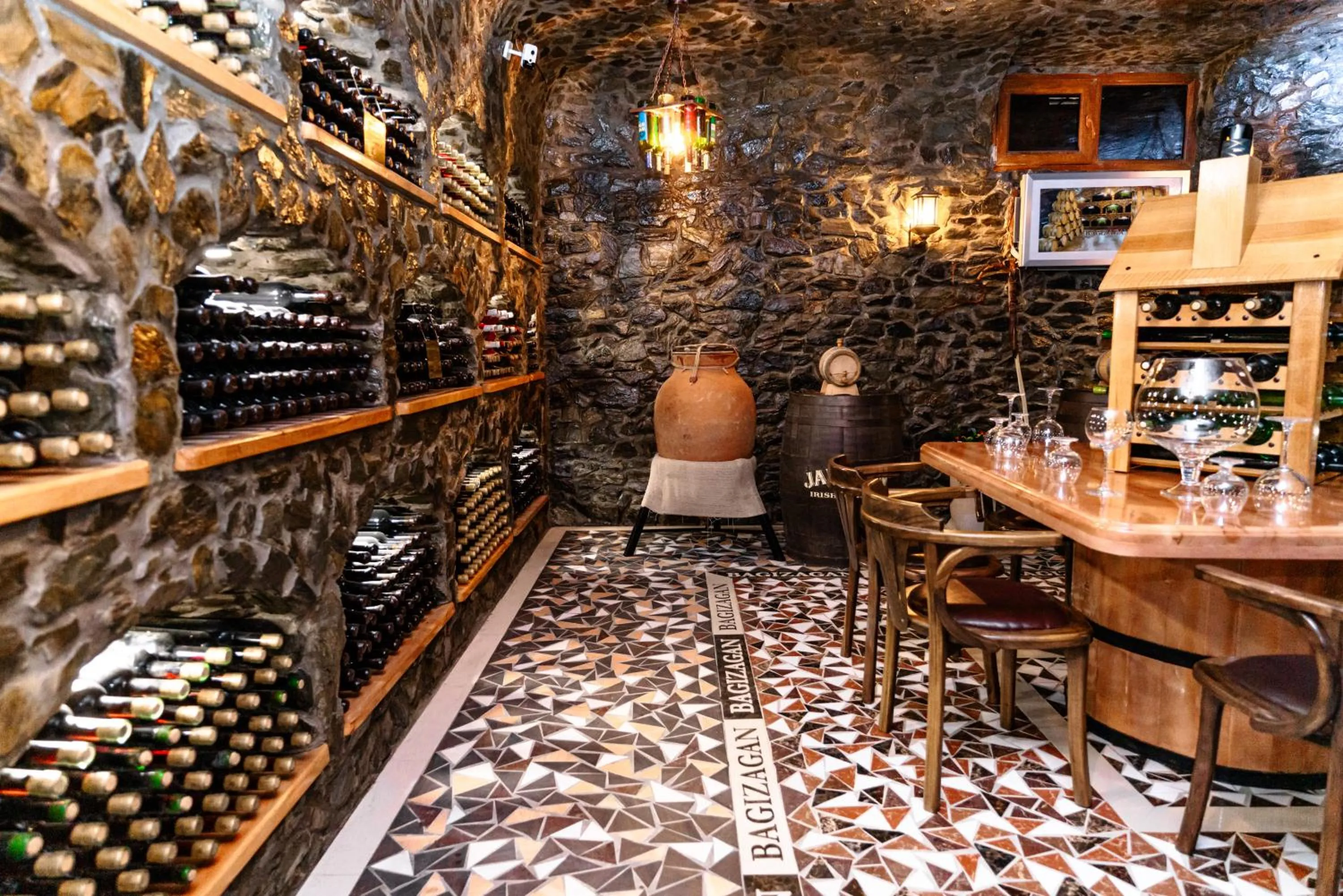 Drinks in Bagizagan Hotel