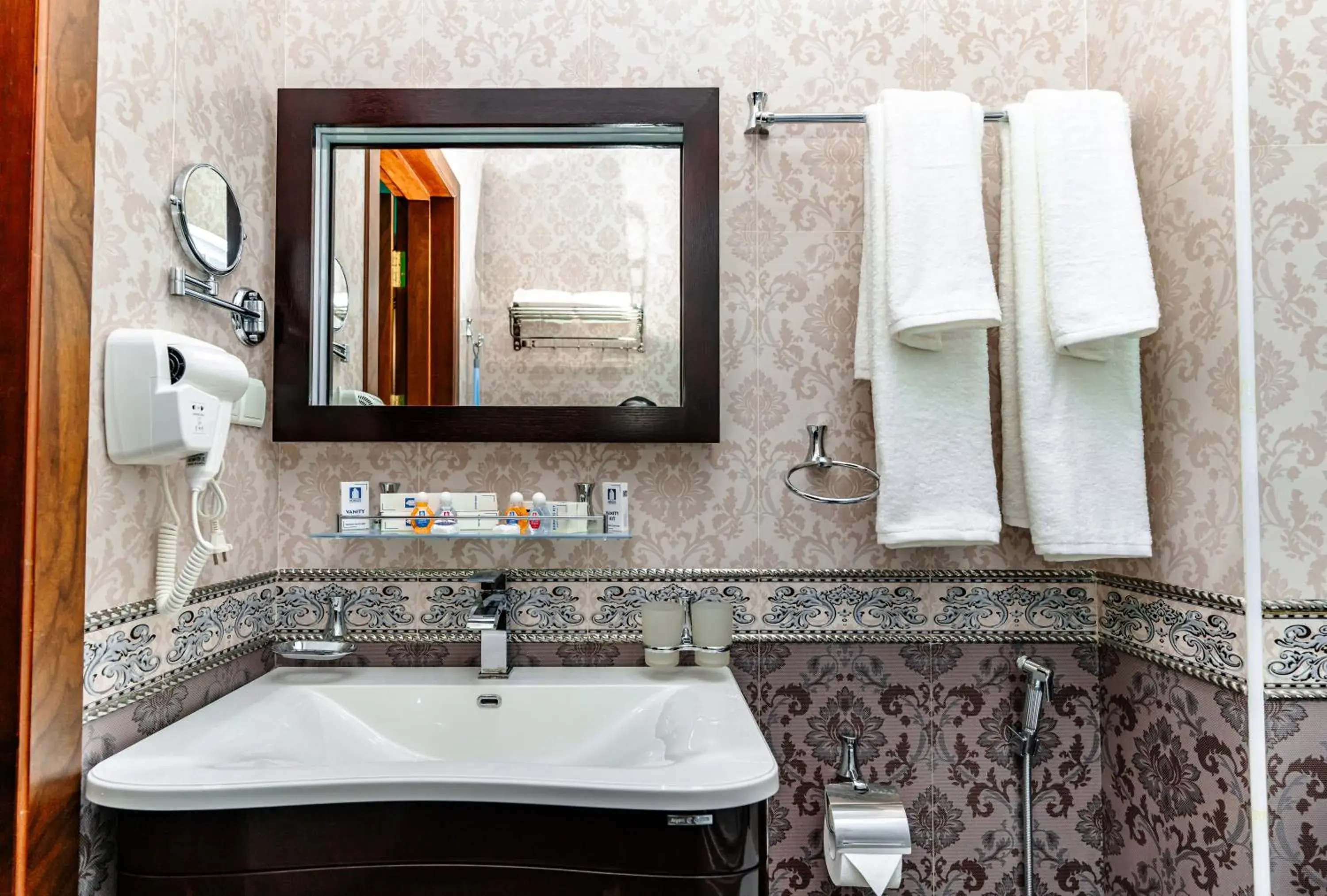 Single Room in Bagizagan Hotel Single Room in Bagizagan Hotel