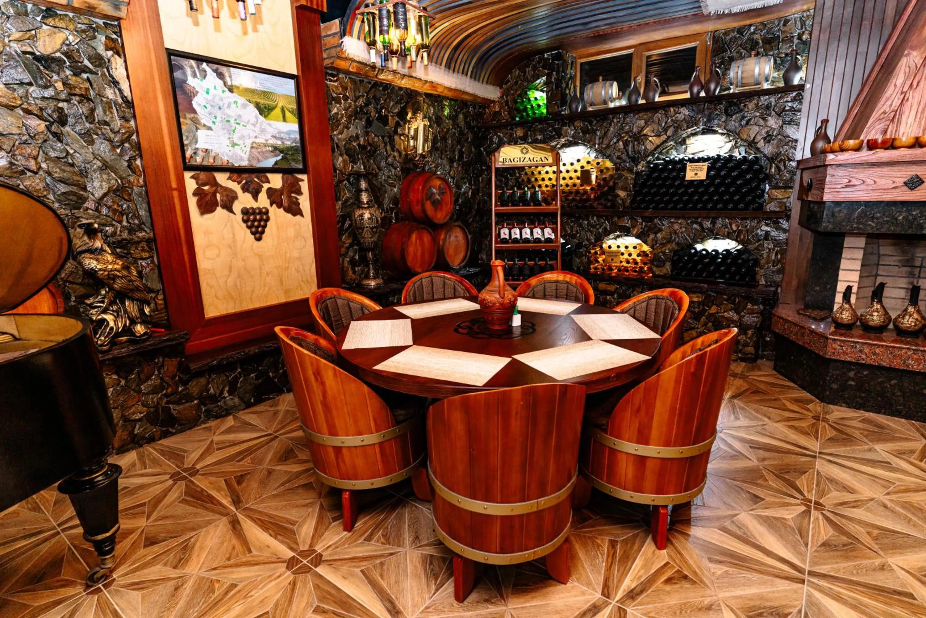 Food and drinks in Bagizagan Hotel