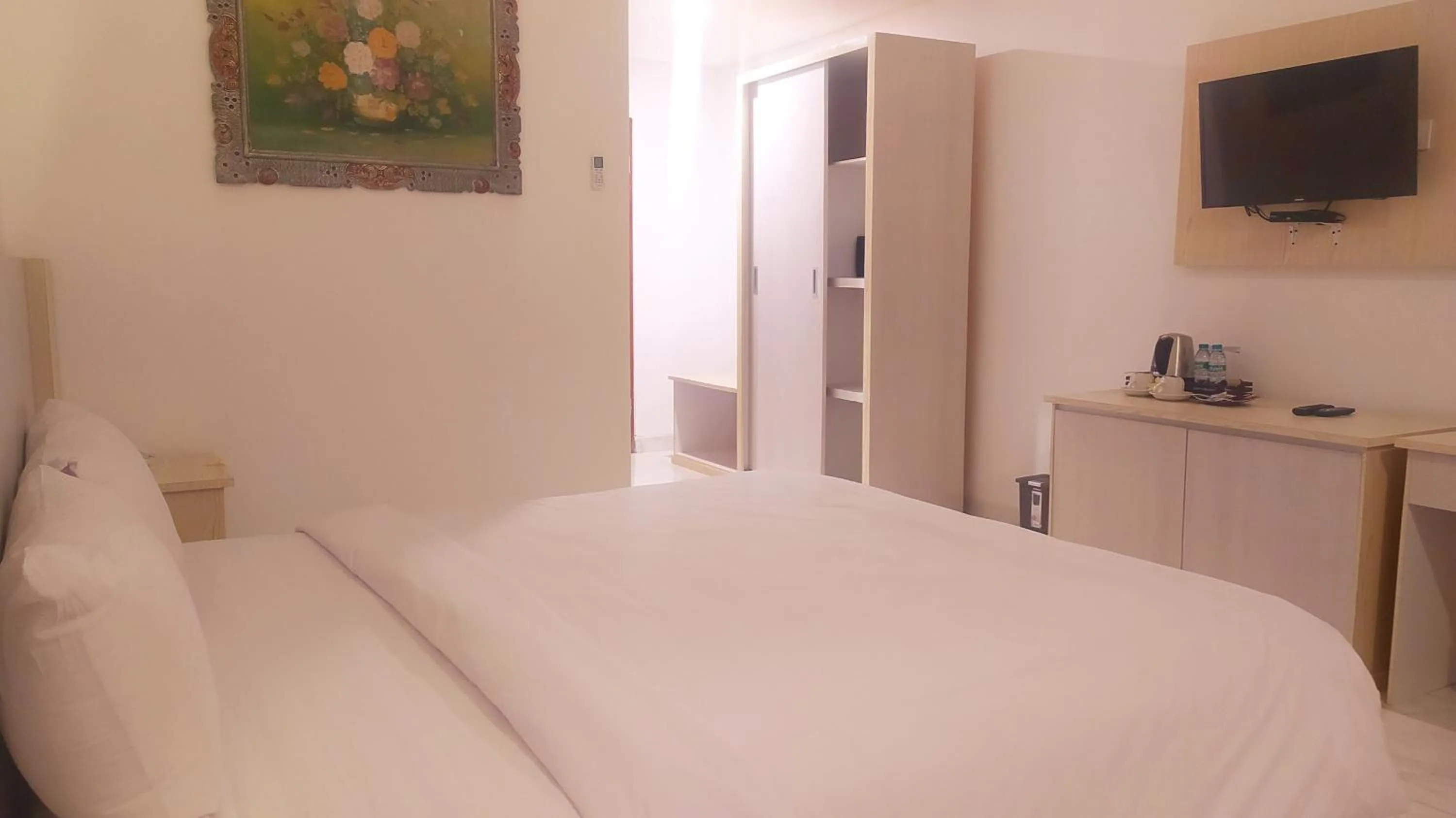 Bedroom, Bed in Puri Lovina