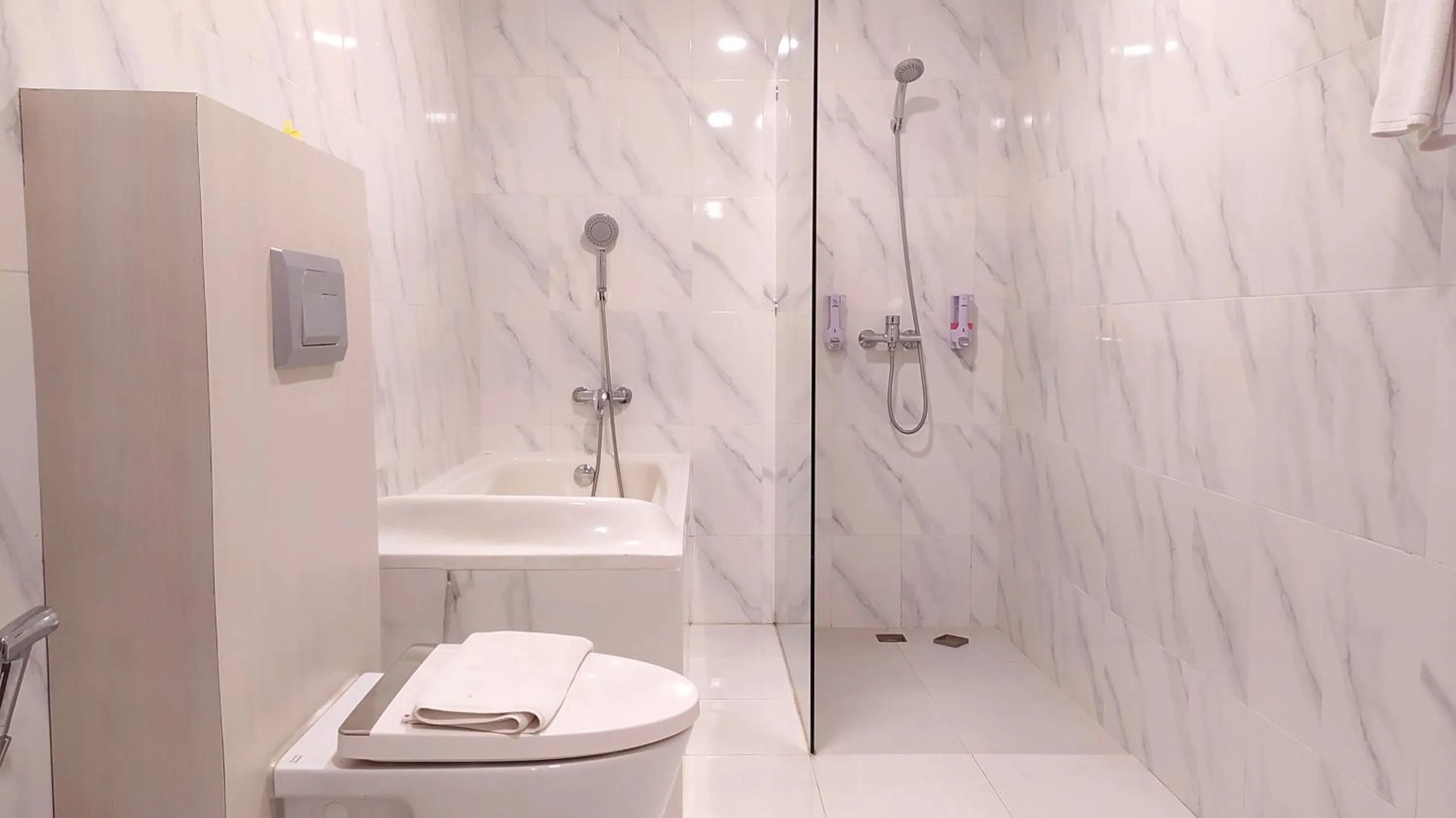 Bathroom in Puri Lovina