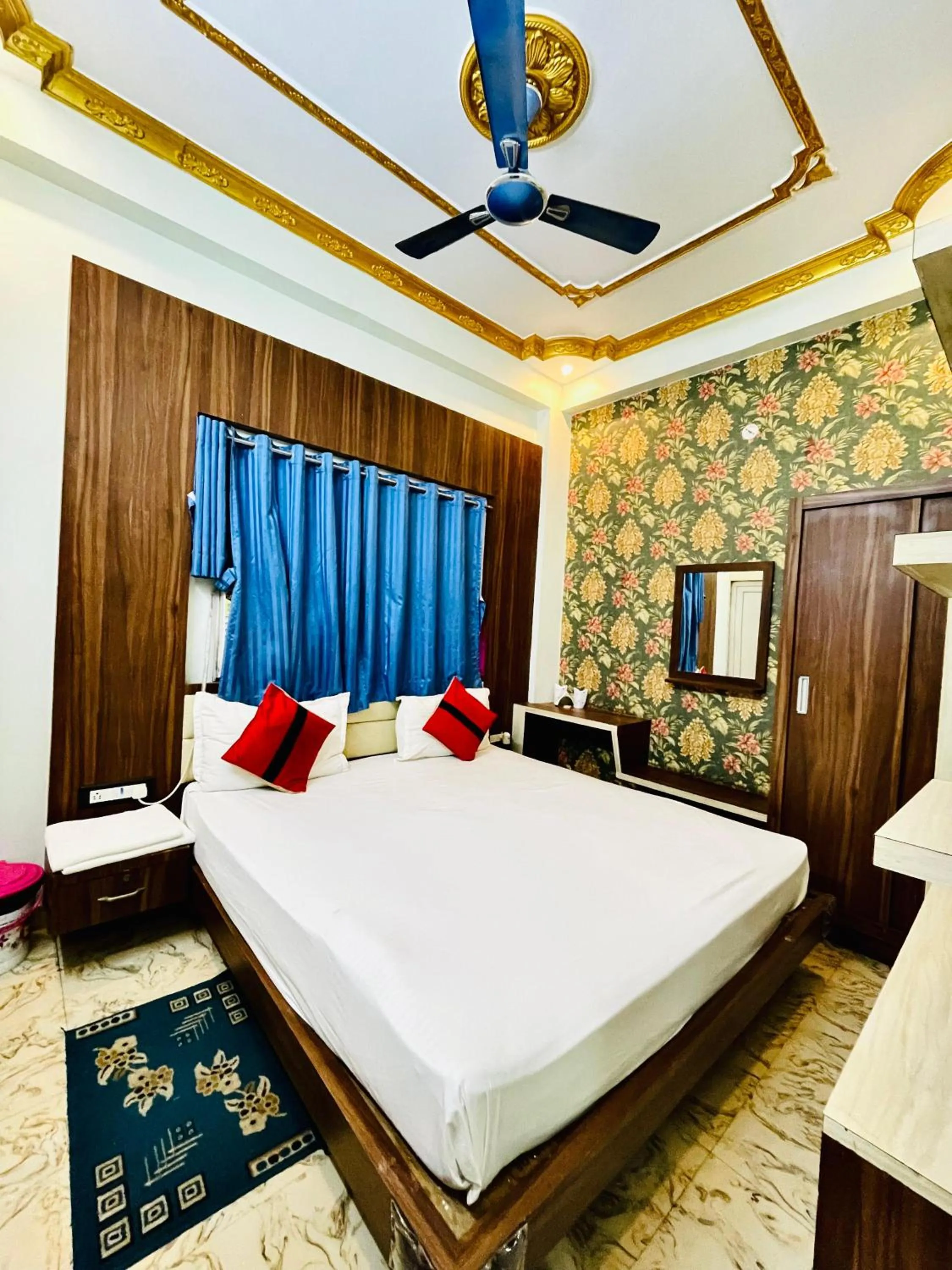 Bed in G P Guest House And Banquet Hall