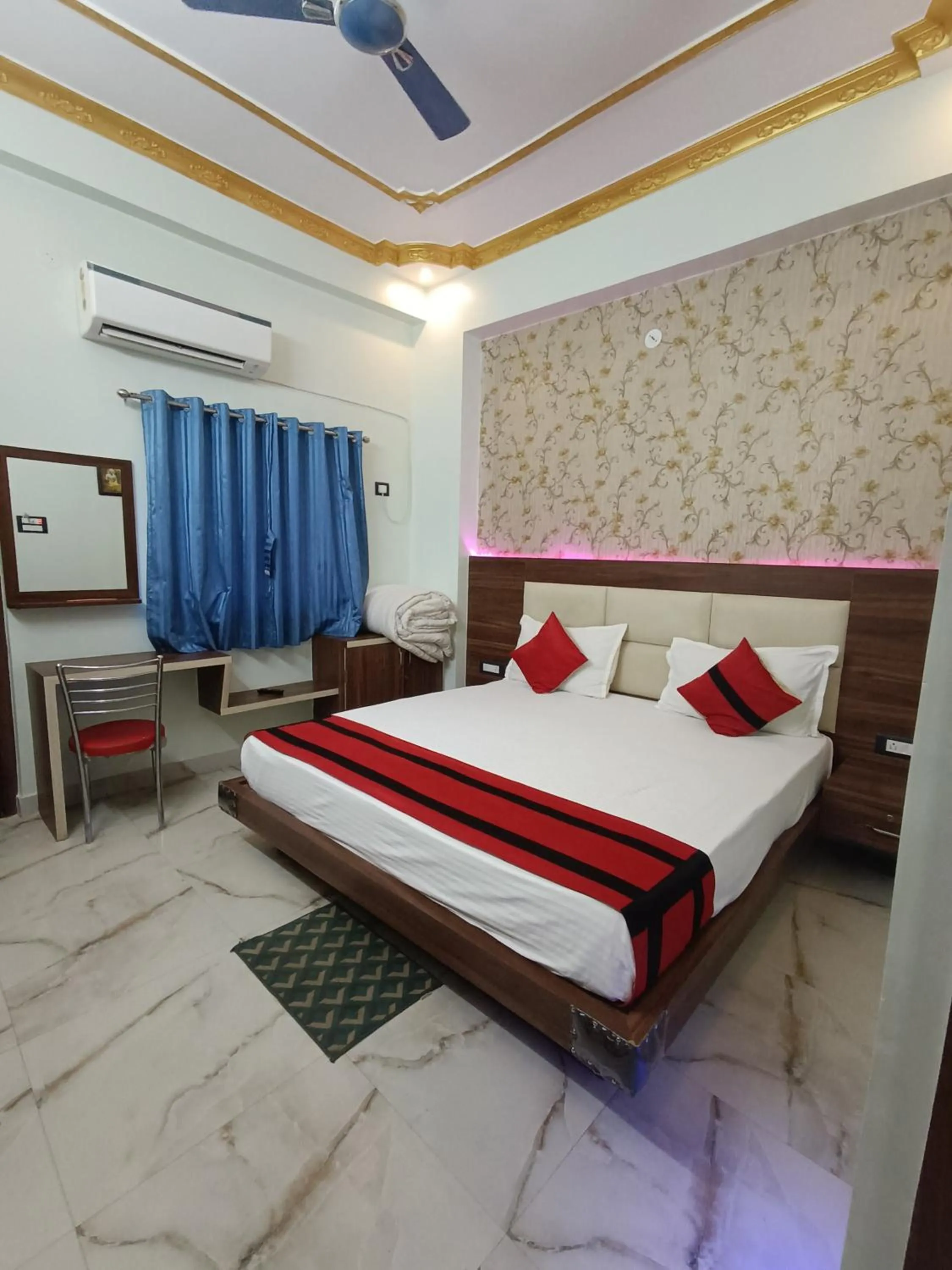 Bed in G P Guest House And Banquet Hall