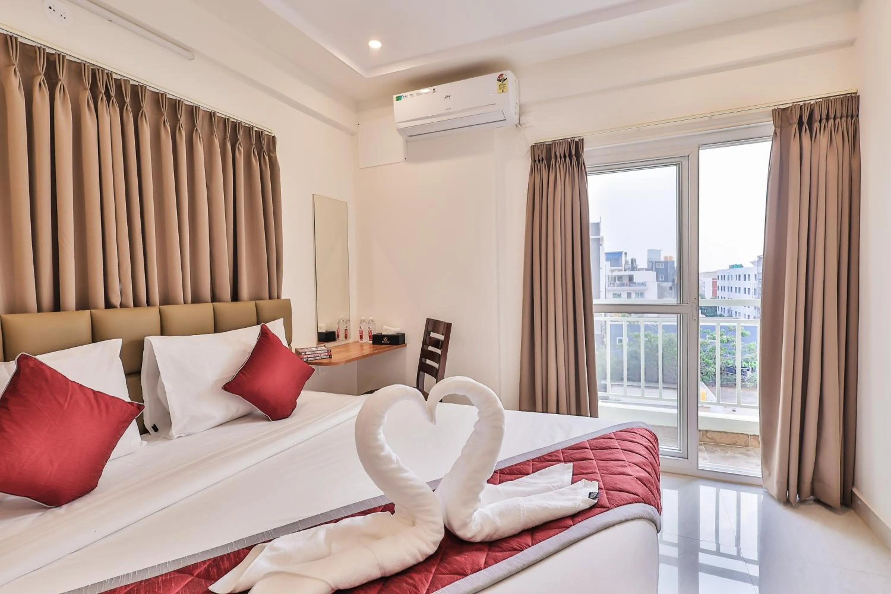 Bed in The Auberge Boutique Hotel - Manyata Tech Park