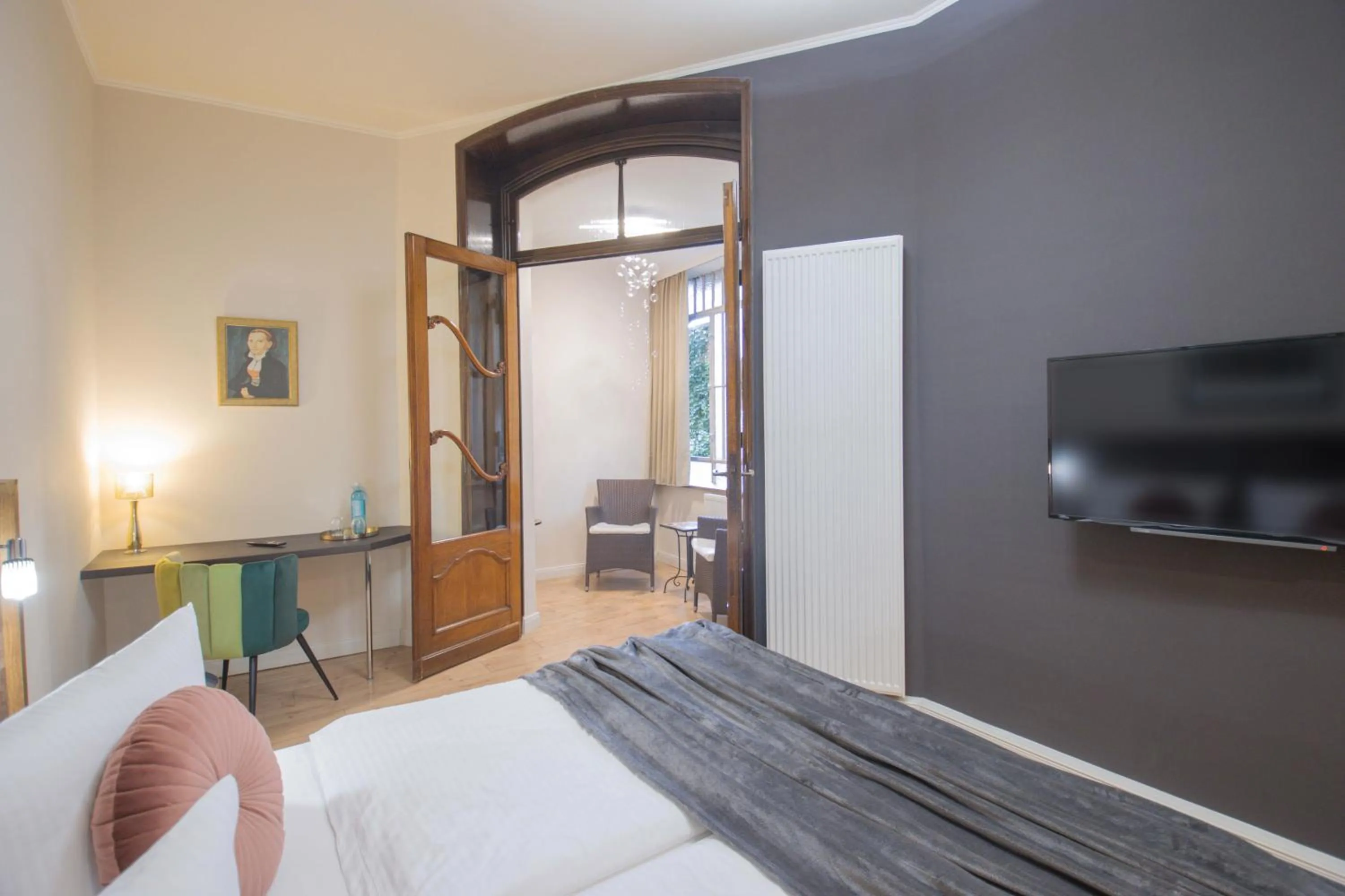 Photo of the whole room, Bed in Boutique Hotel Schwarzer Baer