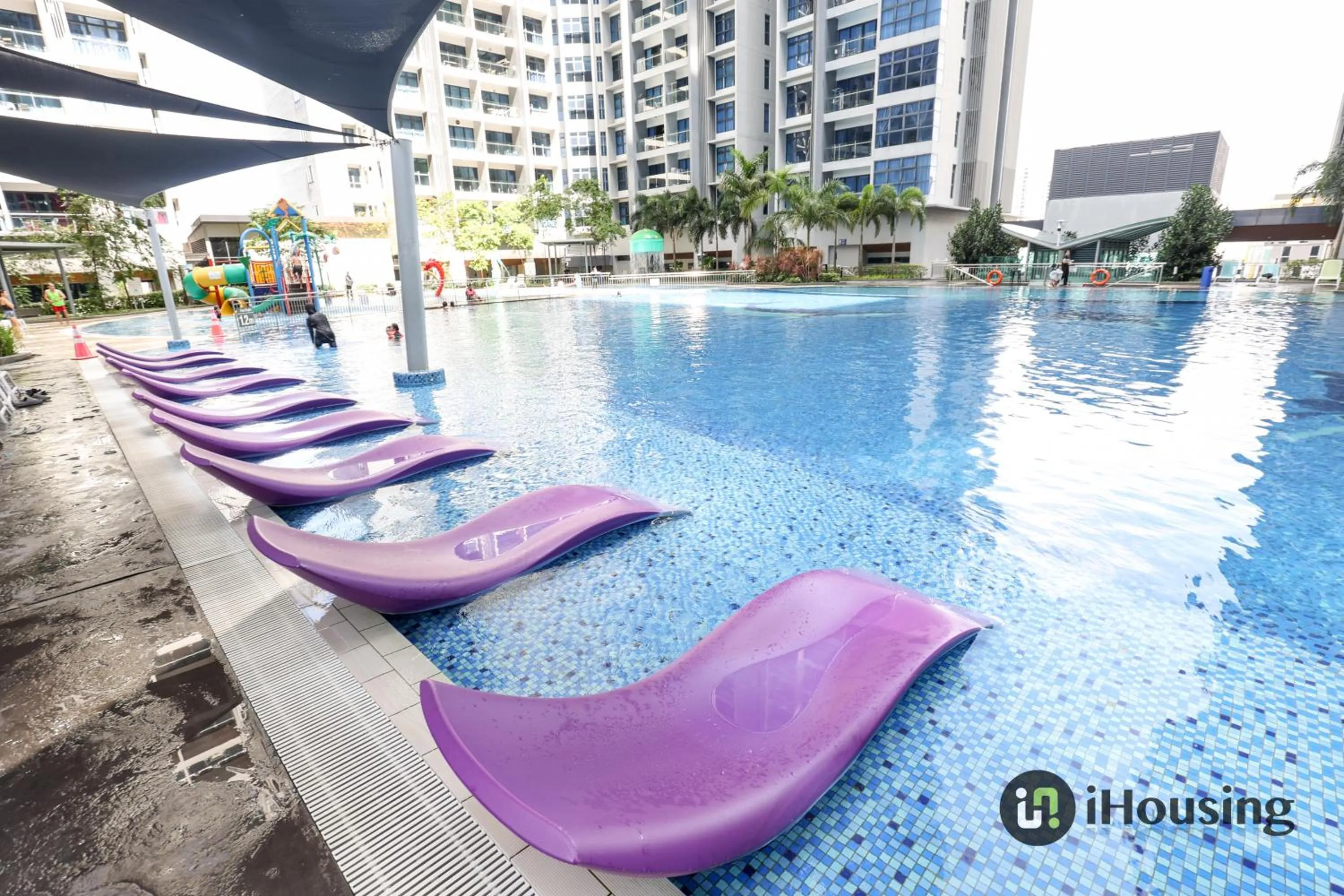 Swimming pool in Atlantis Residence Premium By I Housing