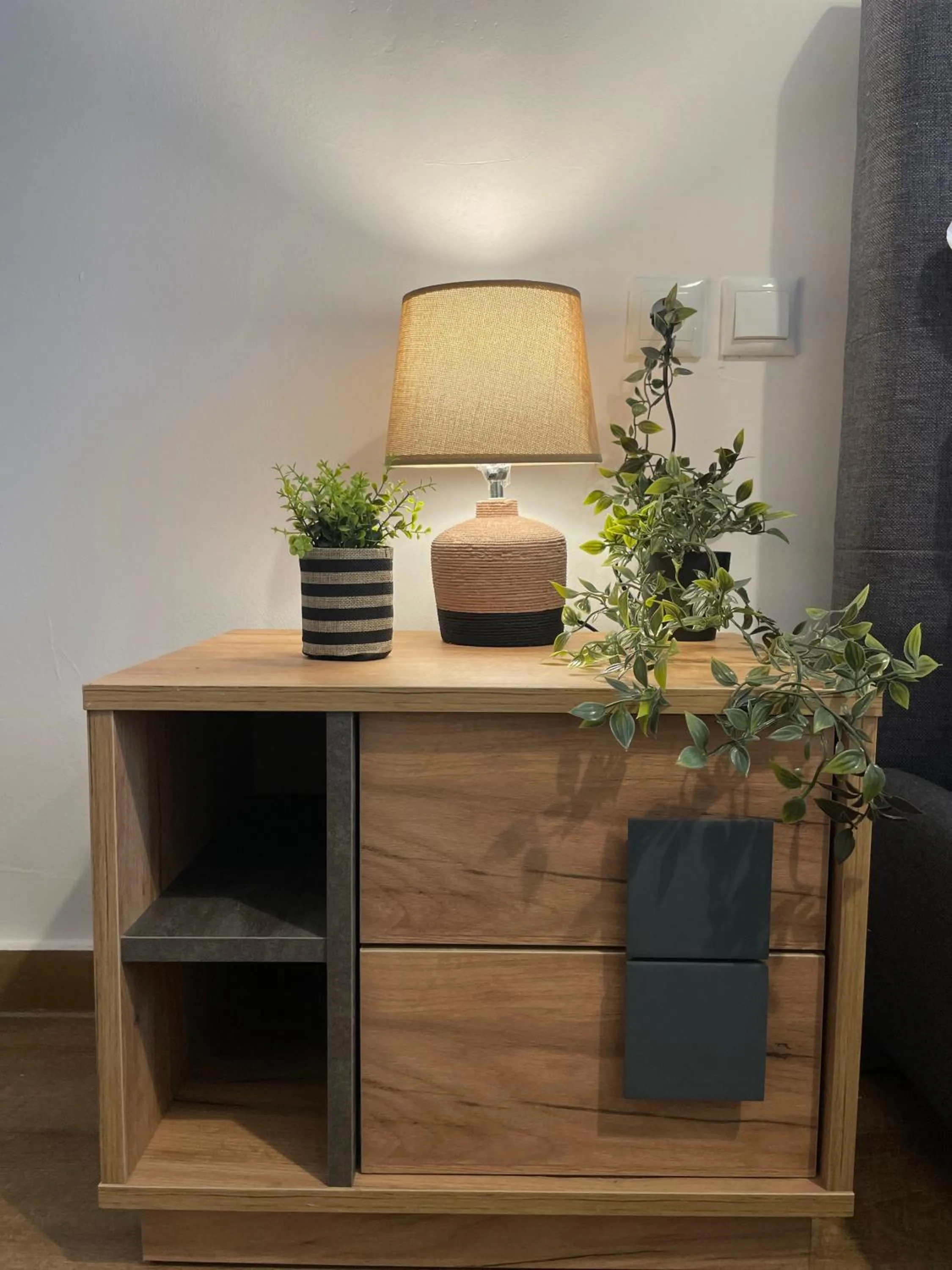 hair dresser in Compass Lofts Athens