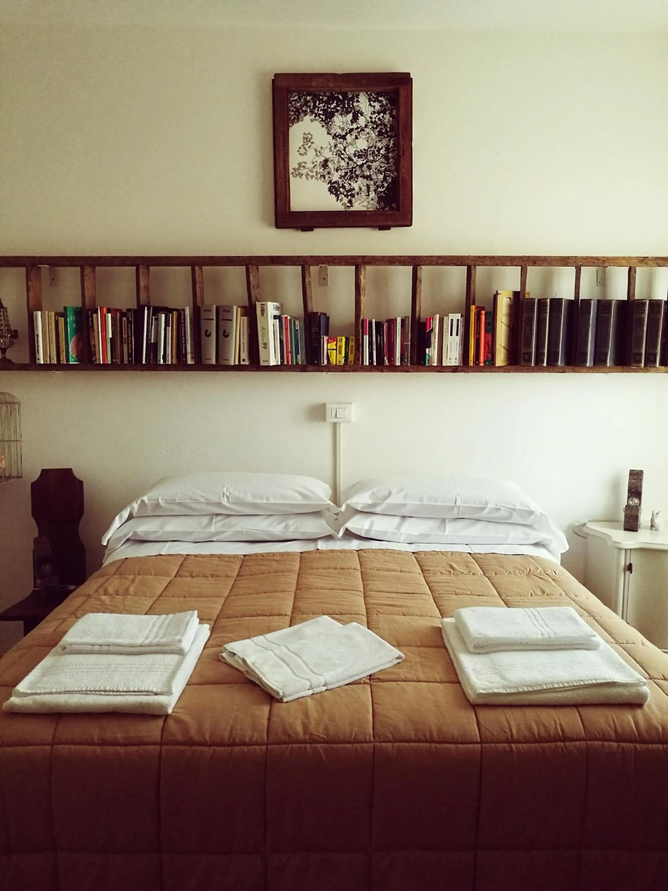 Photo of the whole room in B&B LaMaGia di Corte Moronati