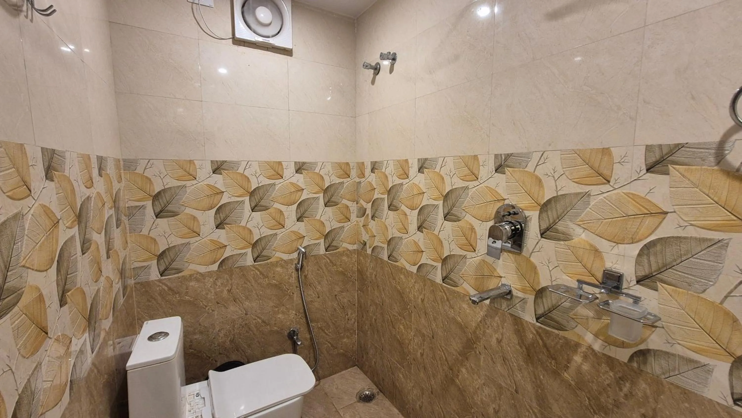 Shower in Royal View Residency