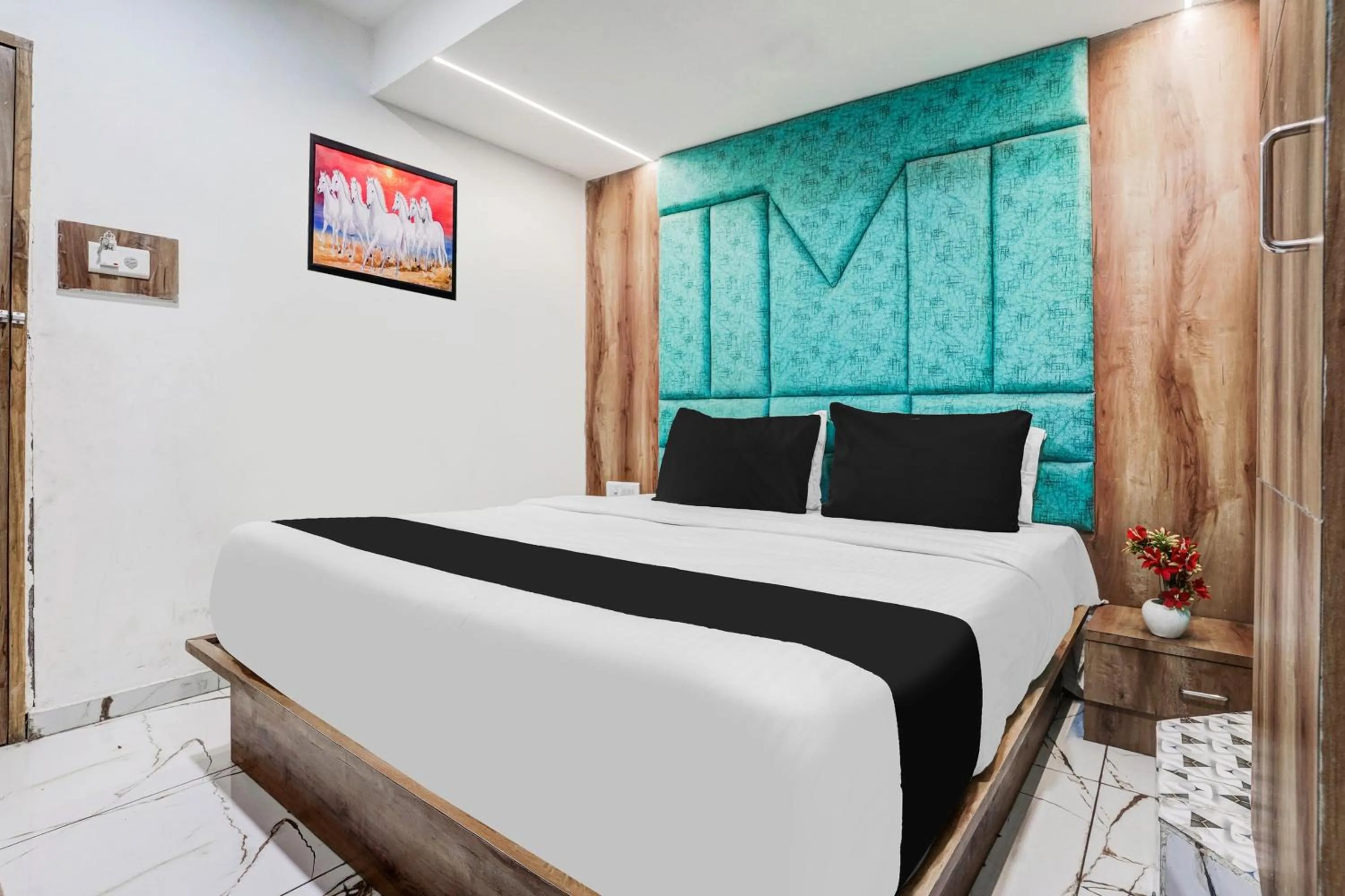 Classic Triple Room - single occupancy in Super Collection O Maninagar Near Railway Station formerly A1 Residency