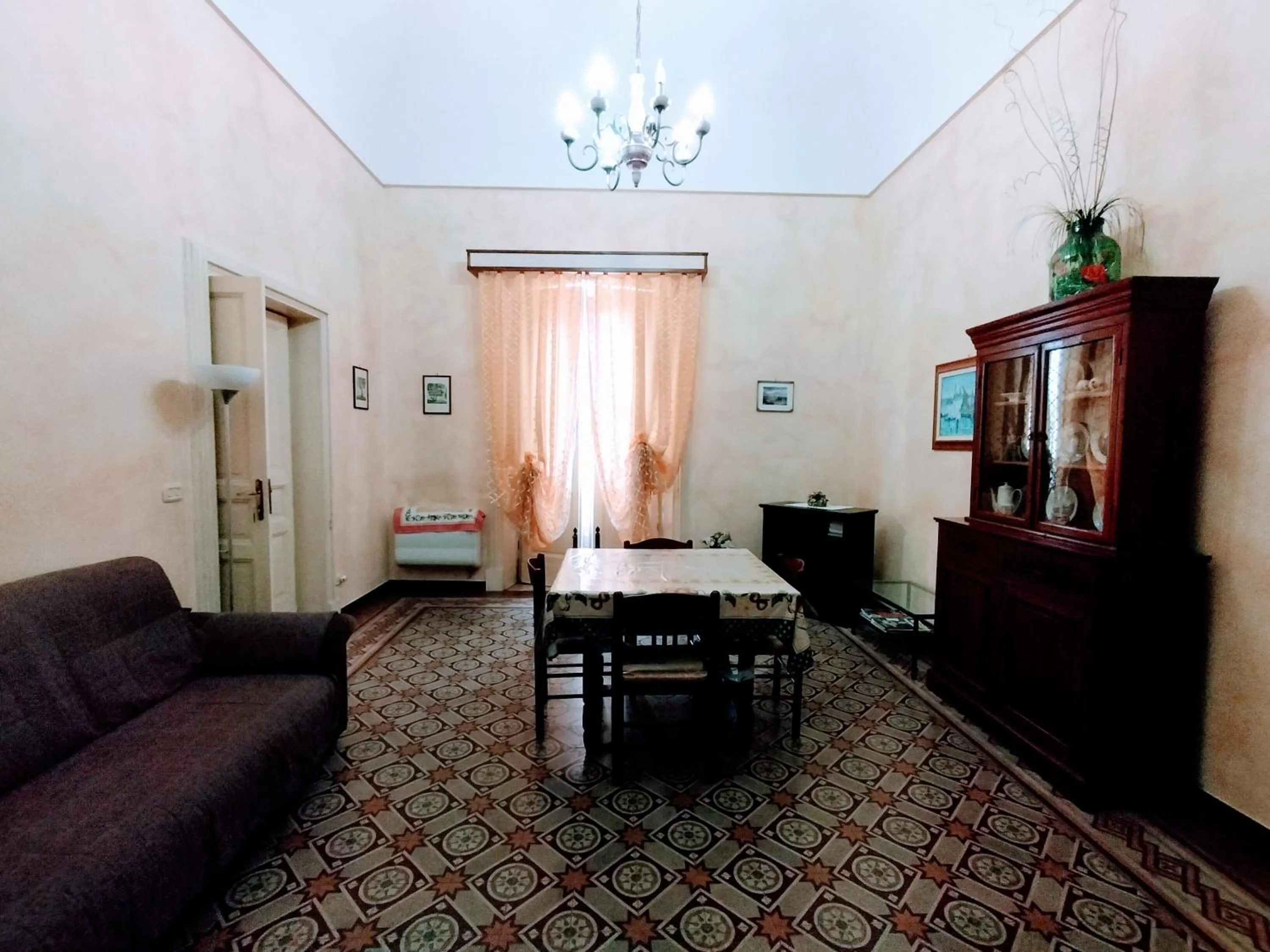 Living room in Etna B&B