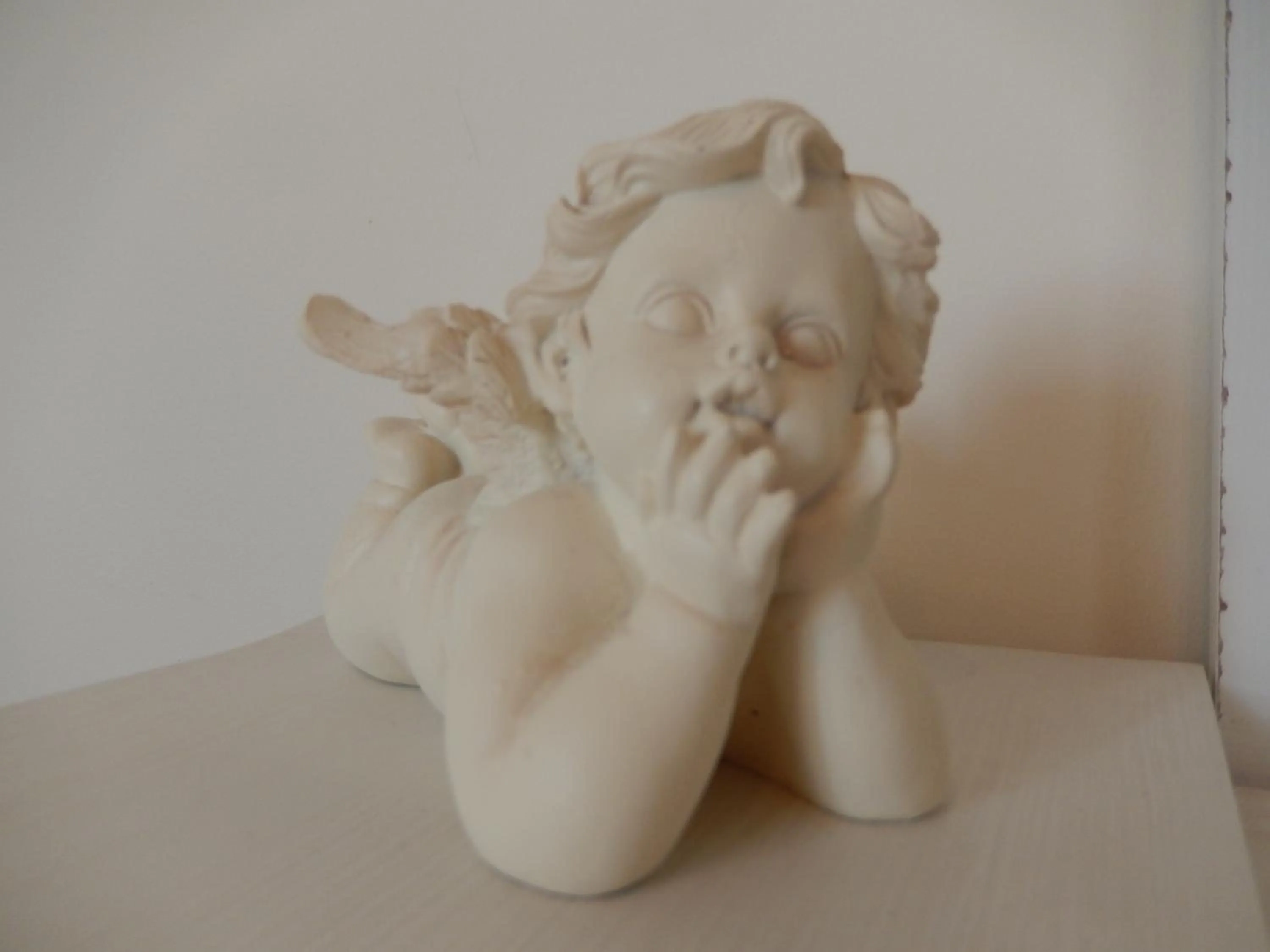 Decorative detail in La Cordonnerie de Réau