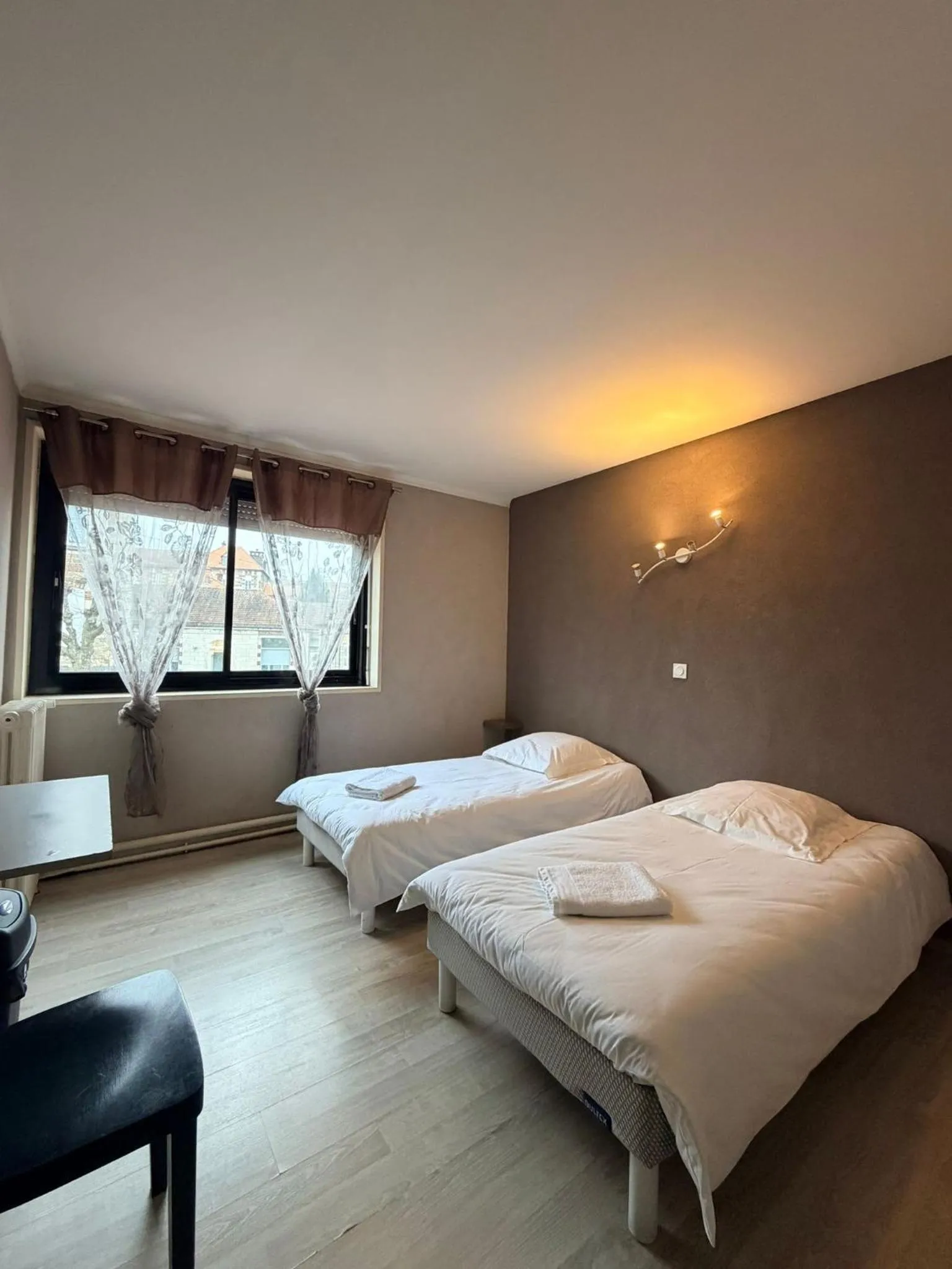 Bed in GOOD NIGHT HÔTEL By L'excess