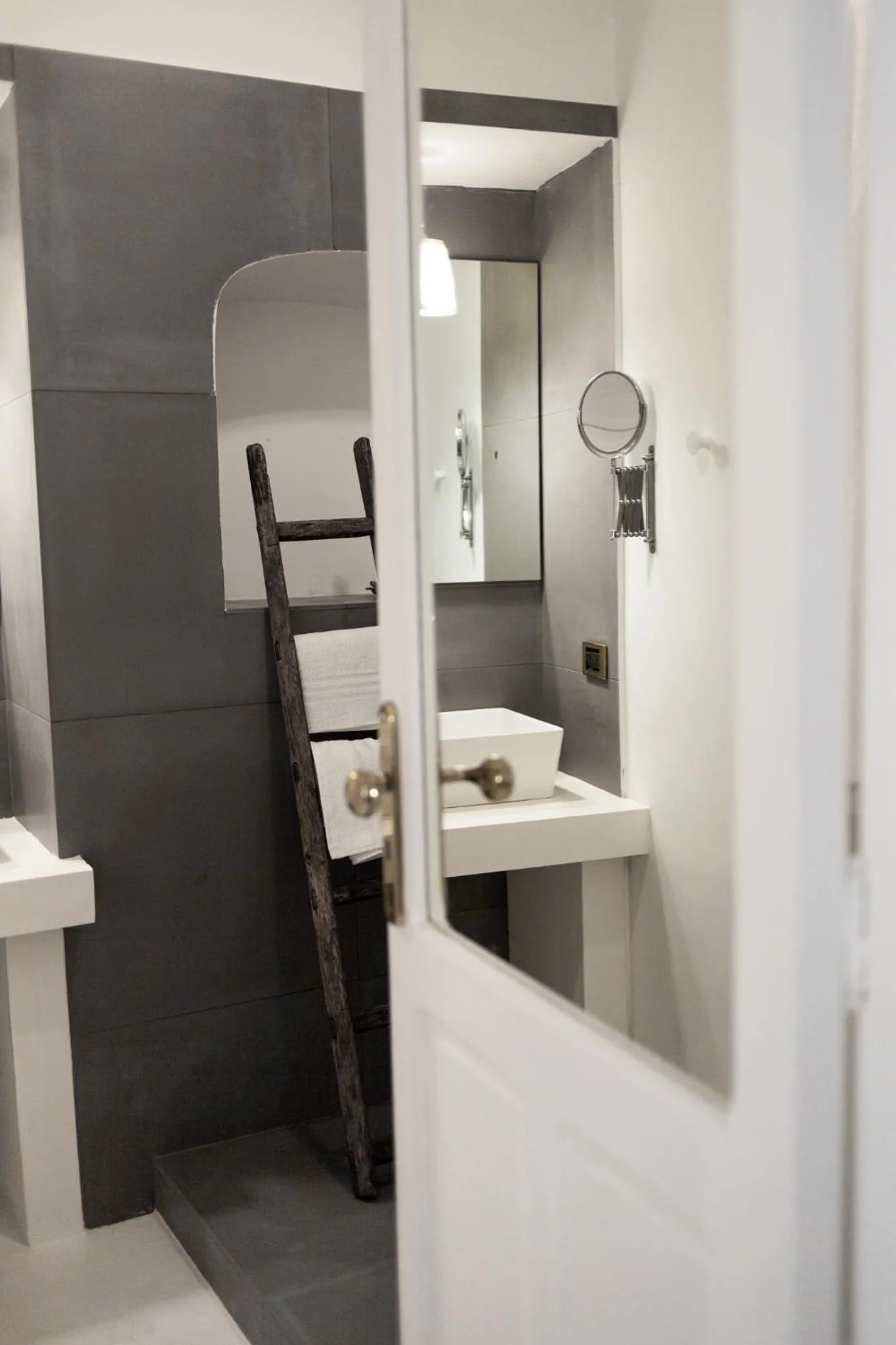 Photo of the whole room in A Casa Di Gaia Bed and Breakfast