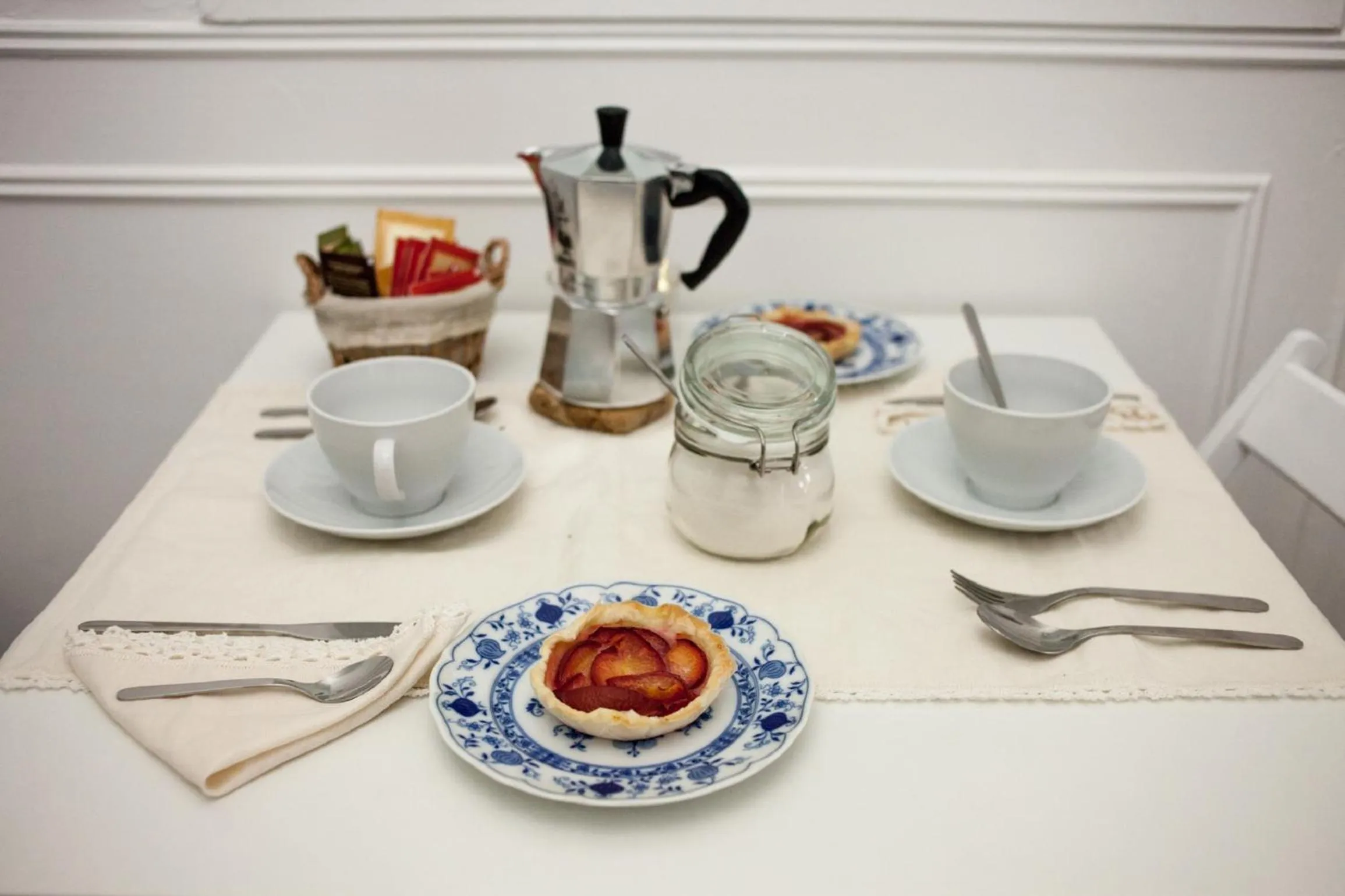 Dining area in A Casa Di Gaia Bed and Breakfast