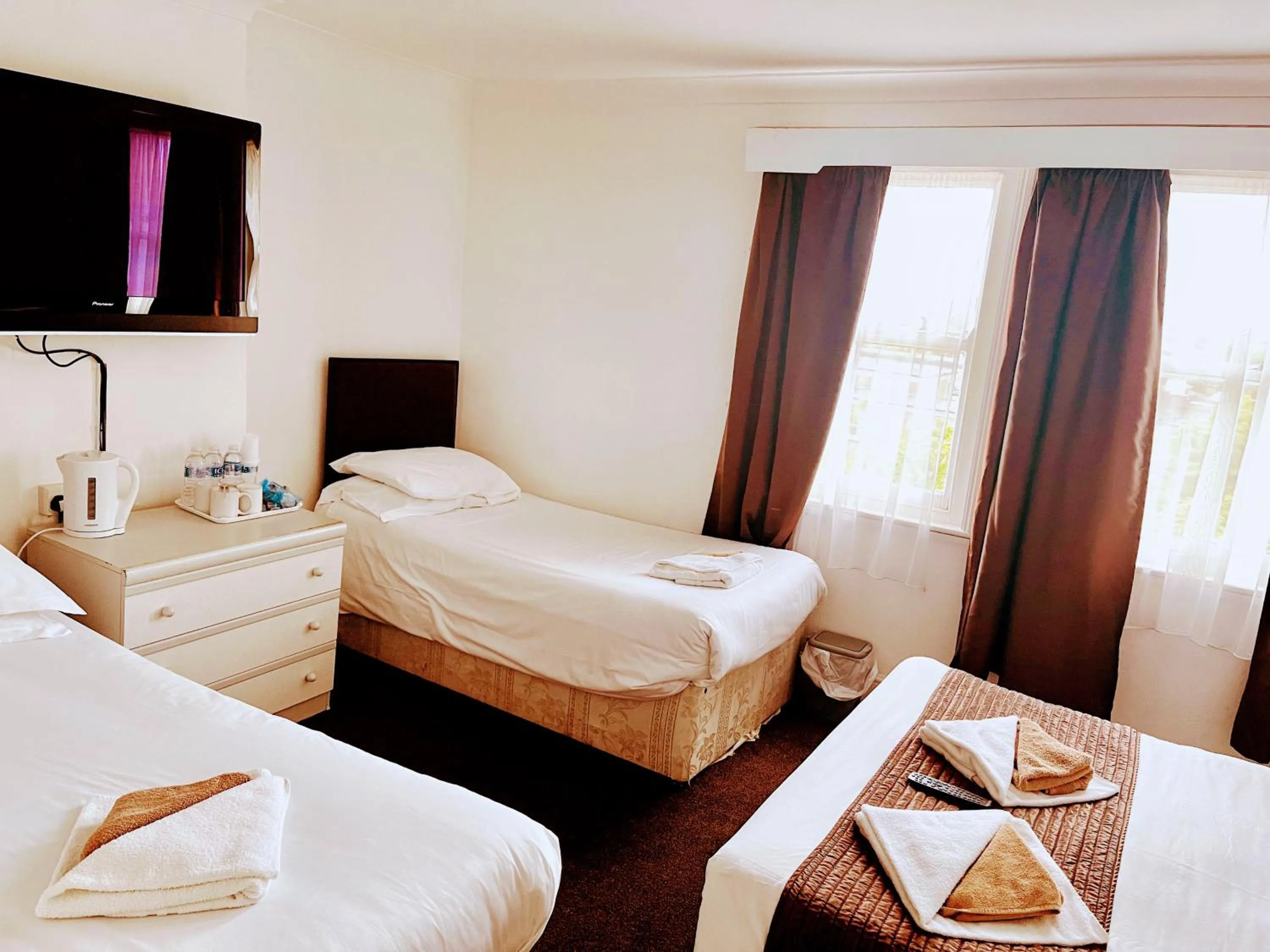 Bed in St George Hotel Great Yarmouth