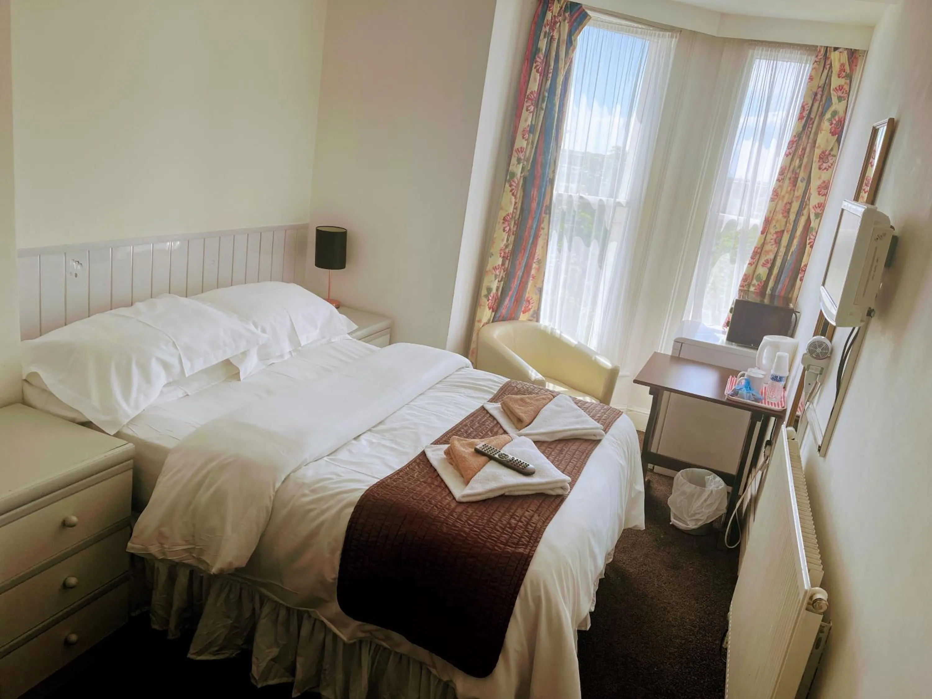 Bed in St George Hotel Great Yarmouth