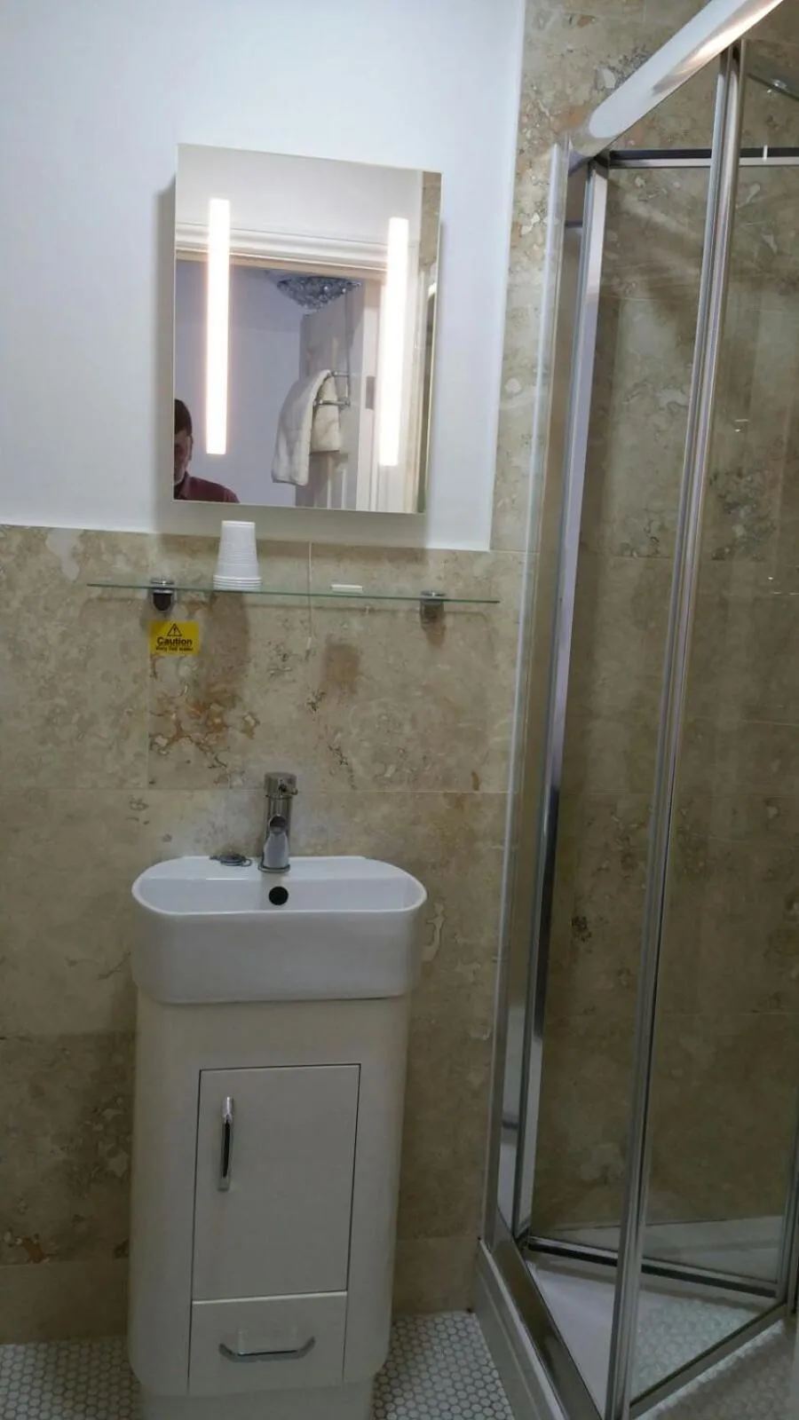 Shower in St George Hotel Great Yarmouth