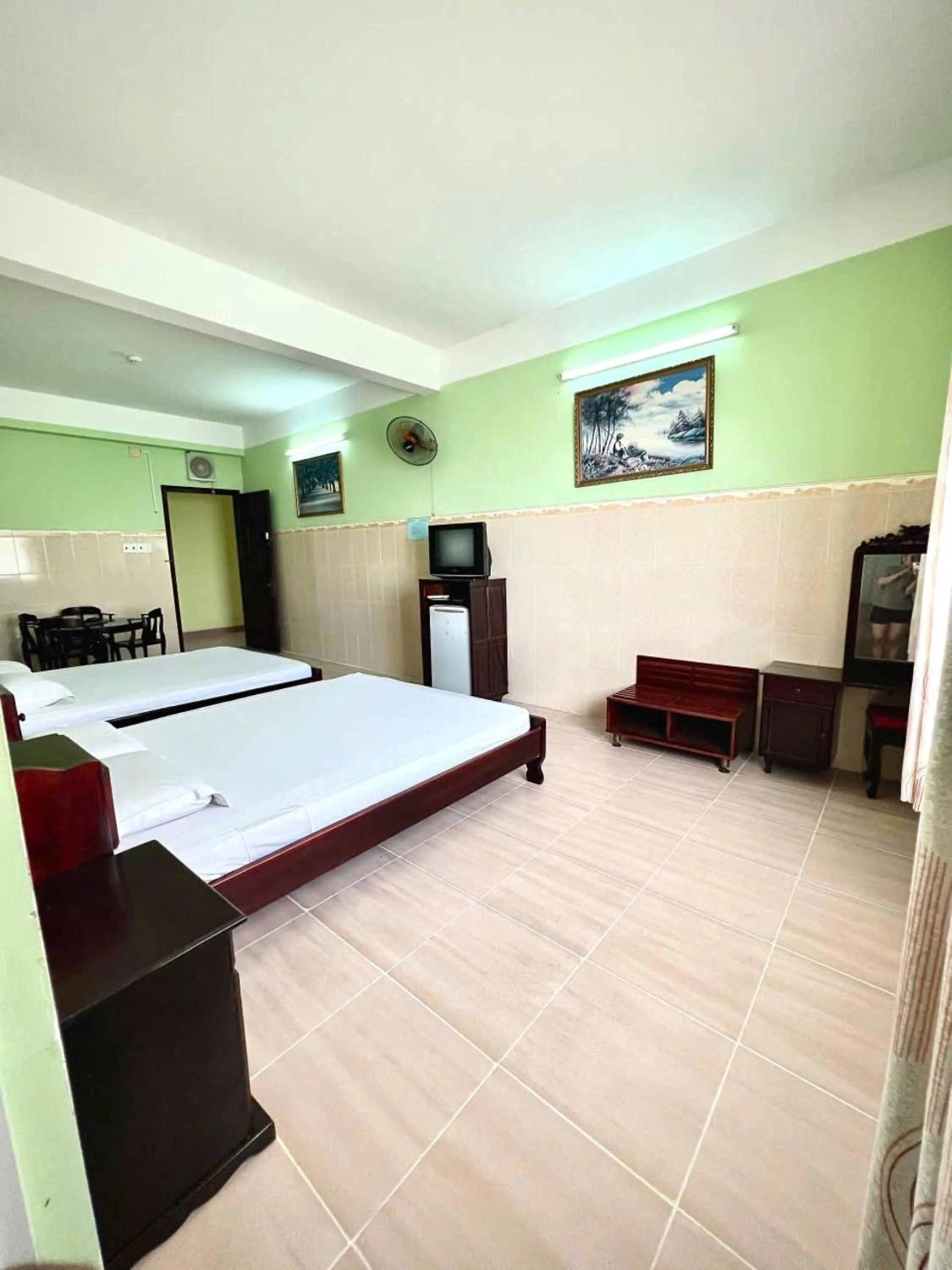 Bedroom in Phi Long 2 Hotel Thu Dau Mot