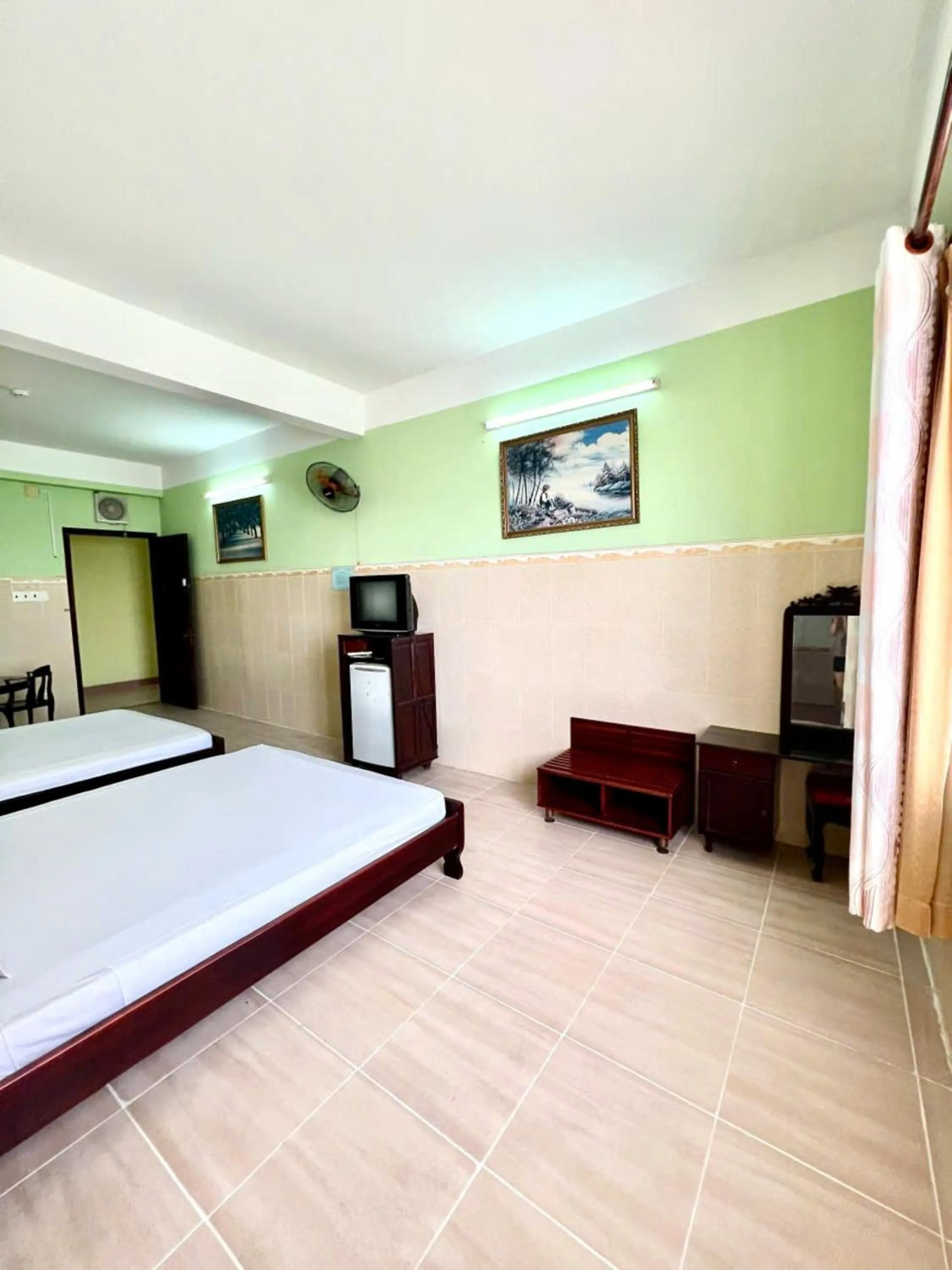 Bedroom in Phi Long 2 Hotel Thu Dau Mot