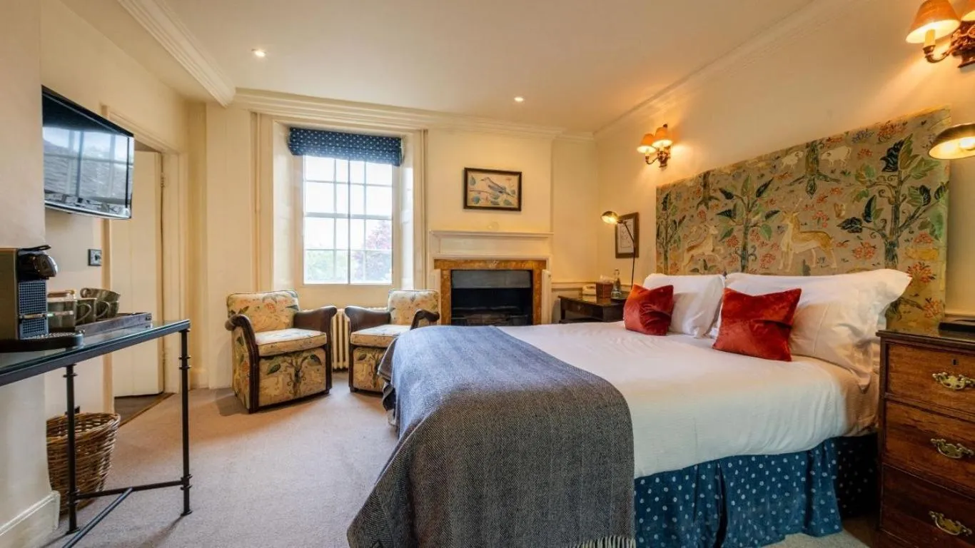 Bed in The Bay Tree Hotel