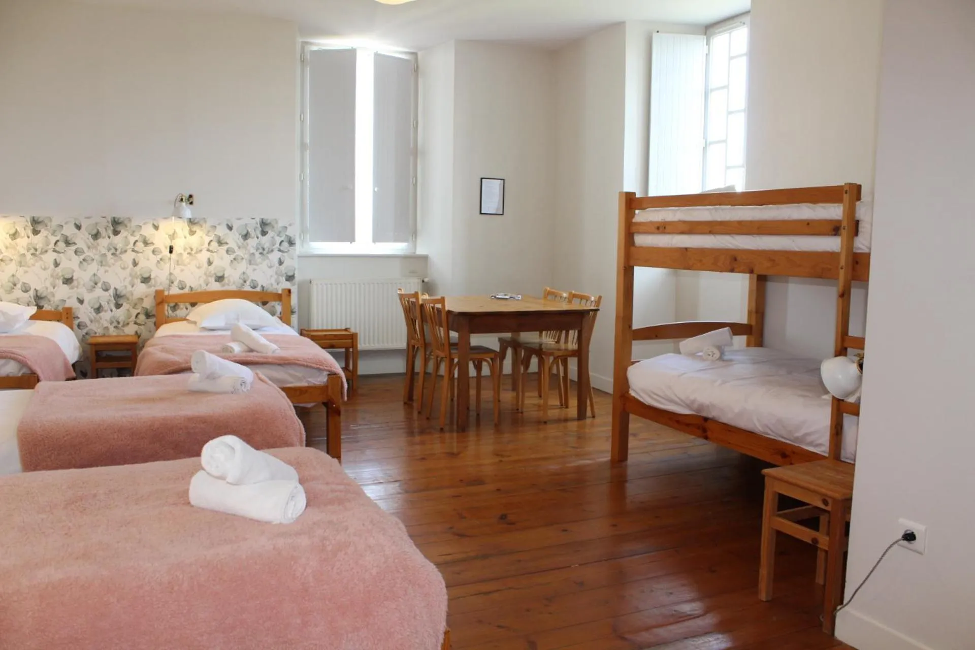 Bed in Le grand couvent de Gramat