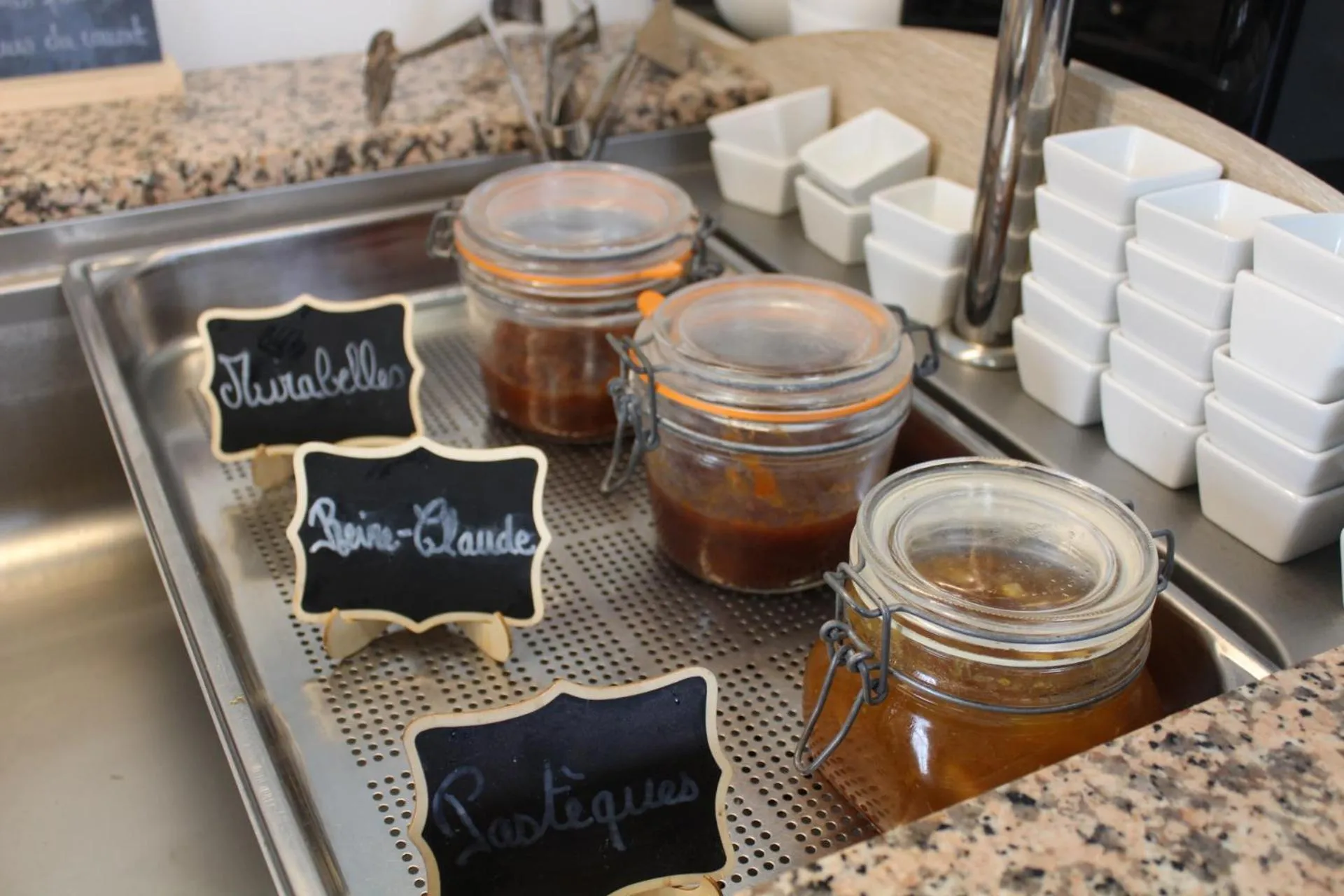 Breakfast in Le grand couvent de Gramat