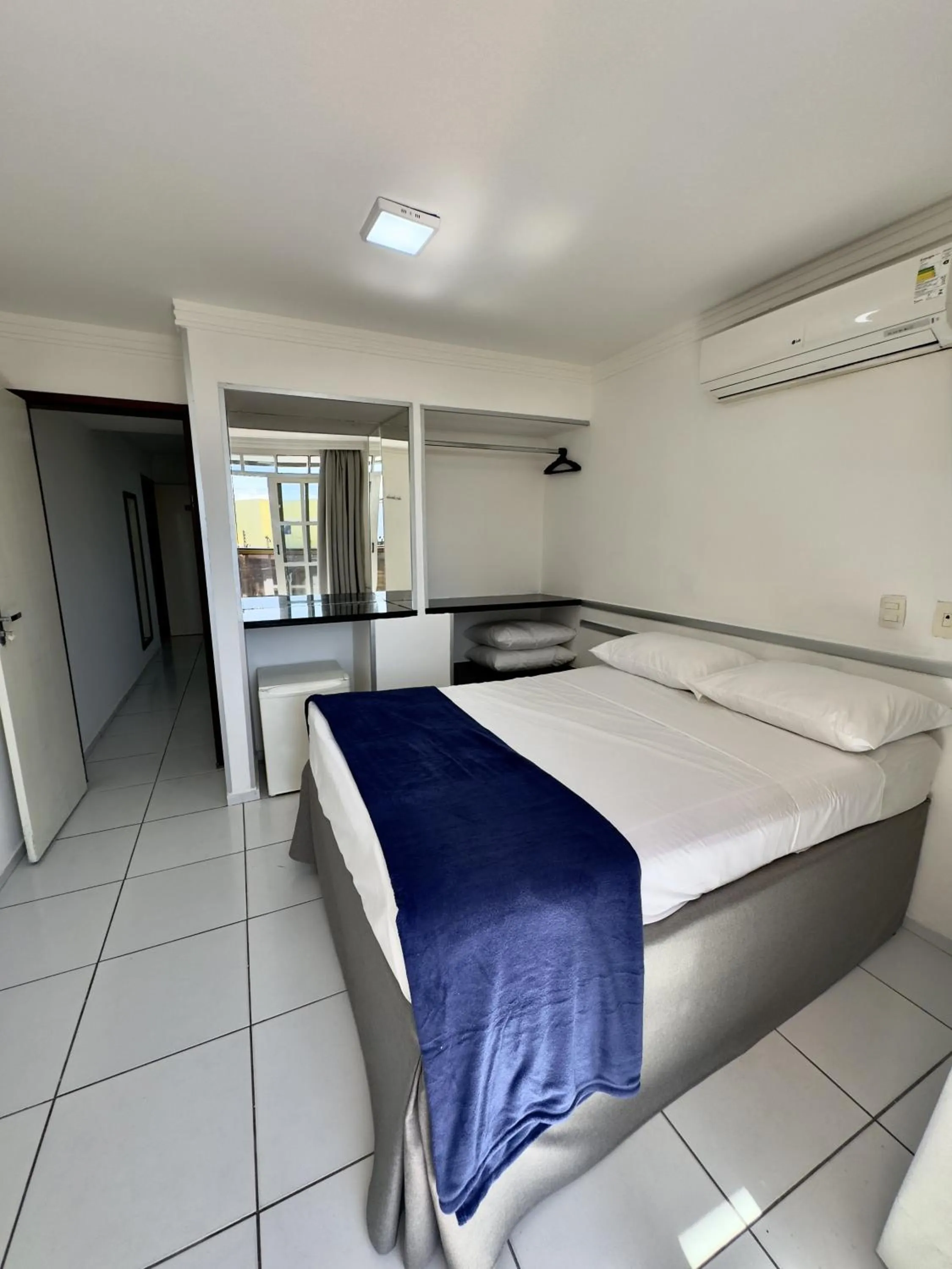 Bed in Las Brisas Beach Hotel