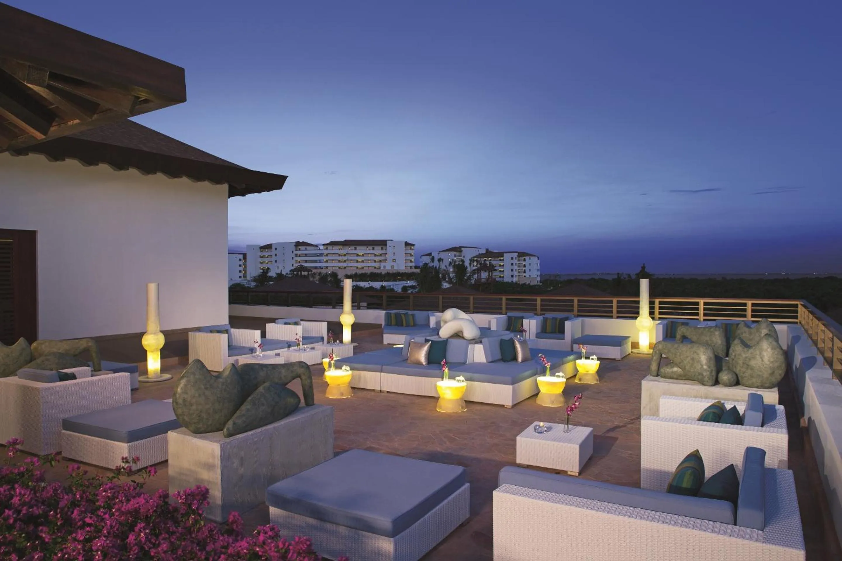 Lounge or bar in Secrets Playa Mujeres Golf & Spa Resort - All Inclusive Adults Only - Grand Reopening Coming Soon!