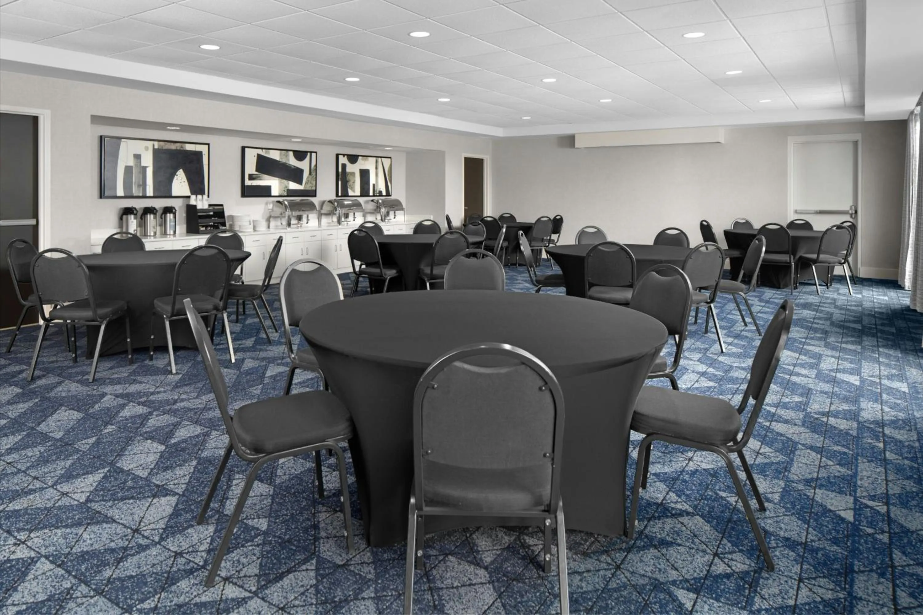 Meeting/conference room in Courtyard by Marriott Charleston Summerville