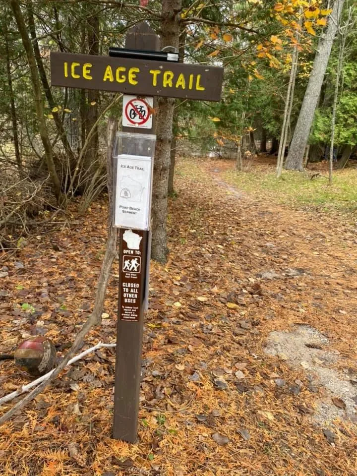 Hiking in Village Inn on the Lake