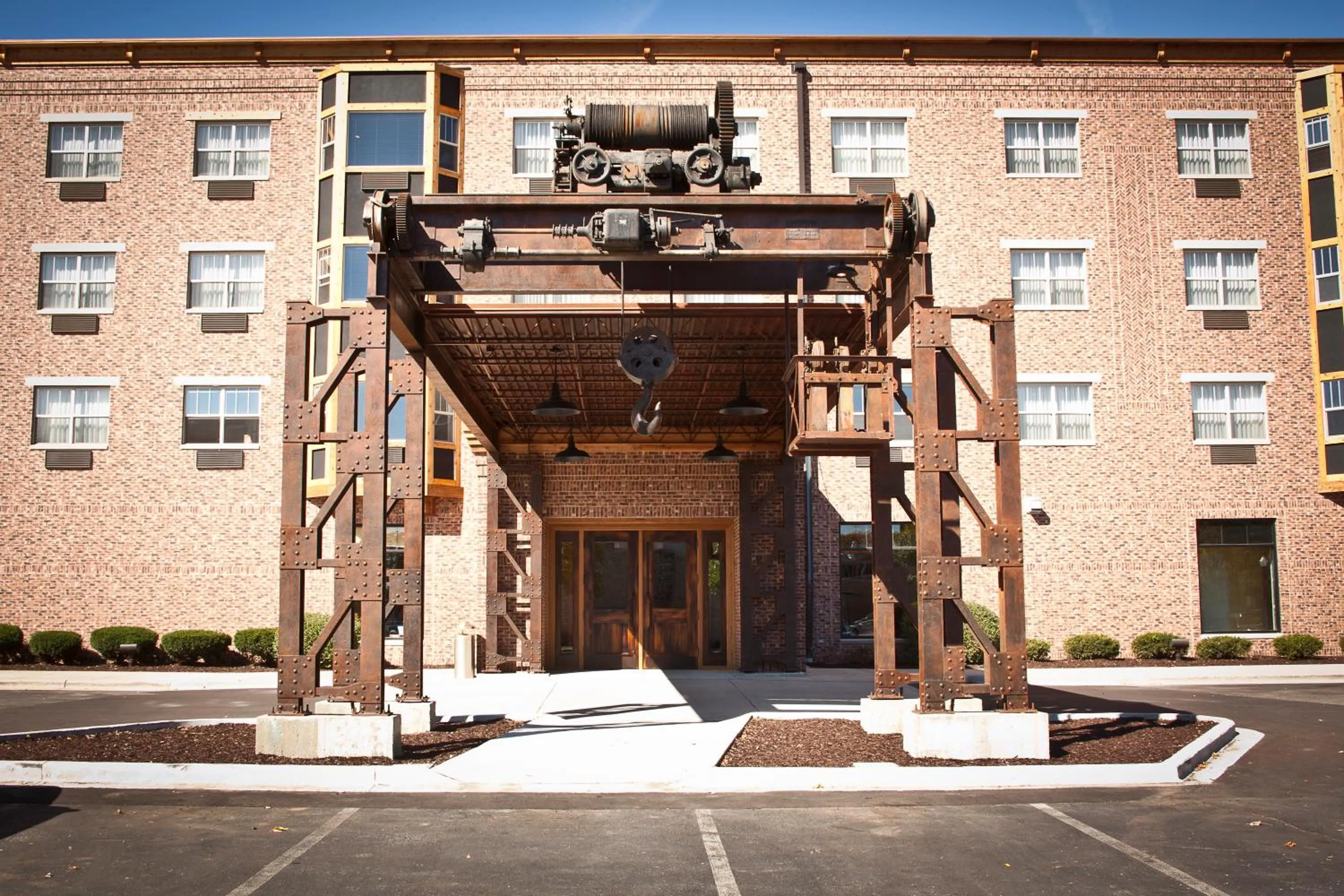 Facade/entrance in Ironworks Hotel