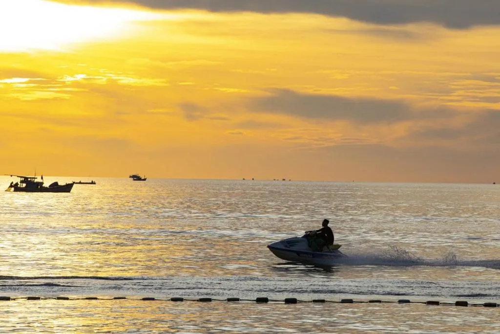 Beach in Sea Star Resort